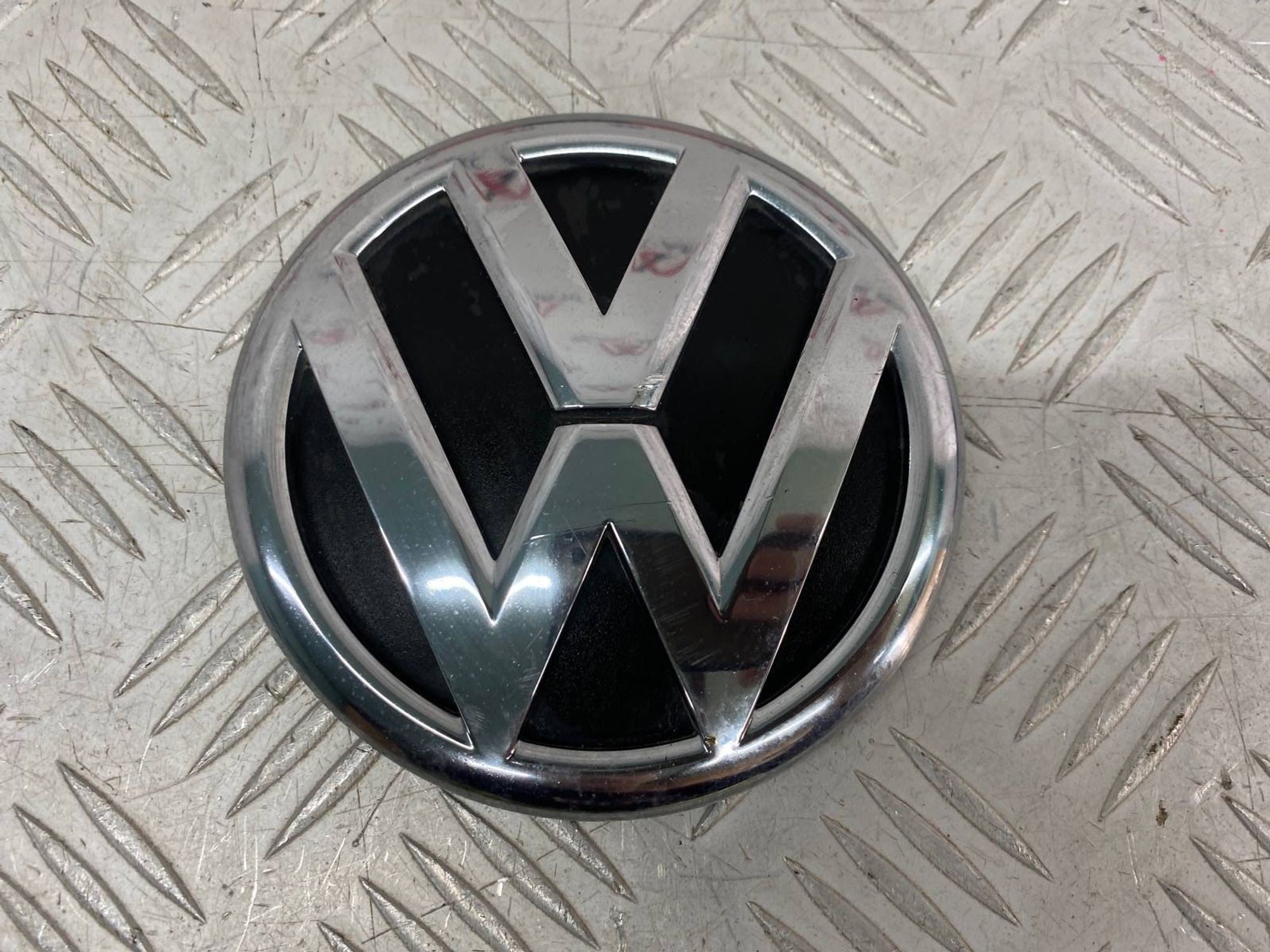 Б/У эмблема ( шильдик, значок ) задний Volkswagen, 1200 рублей, Краснодар