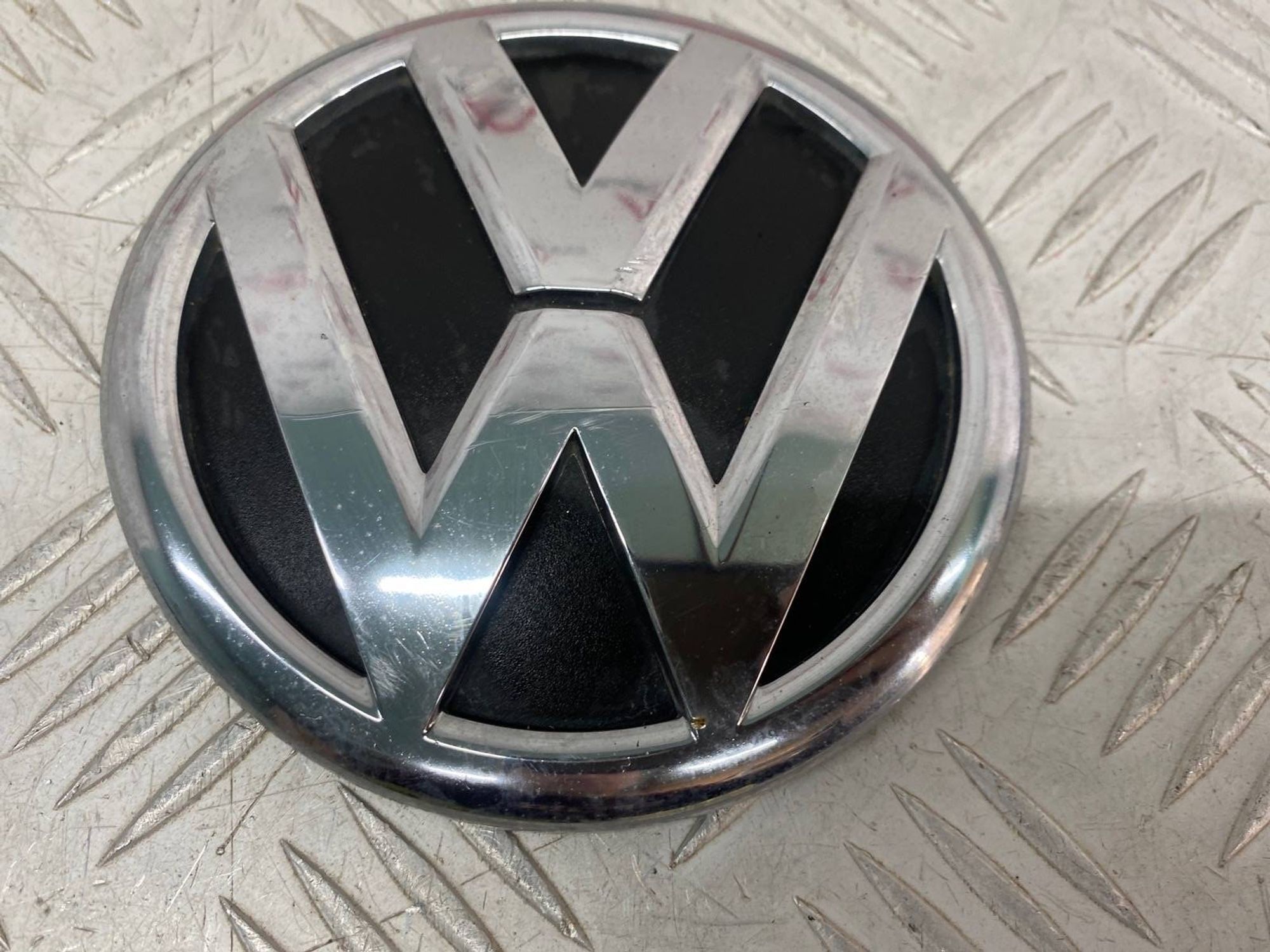Б/У эмблема ( шильдик, значок ) задний Volkswagen, 1200 рублей, Краснодар