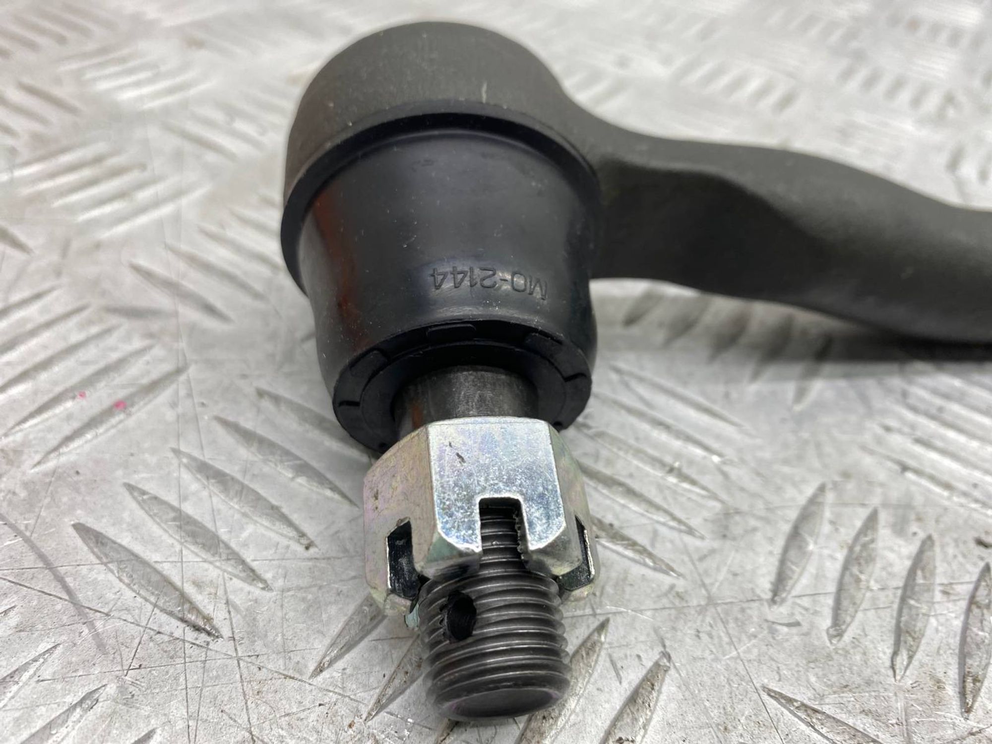 НОВАЯ(ЫЙ) рулевой наконечник передний правый, 1590 рублей, Краснодар