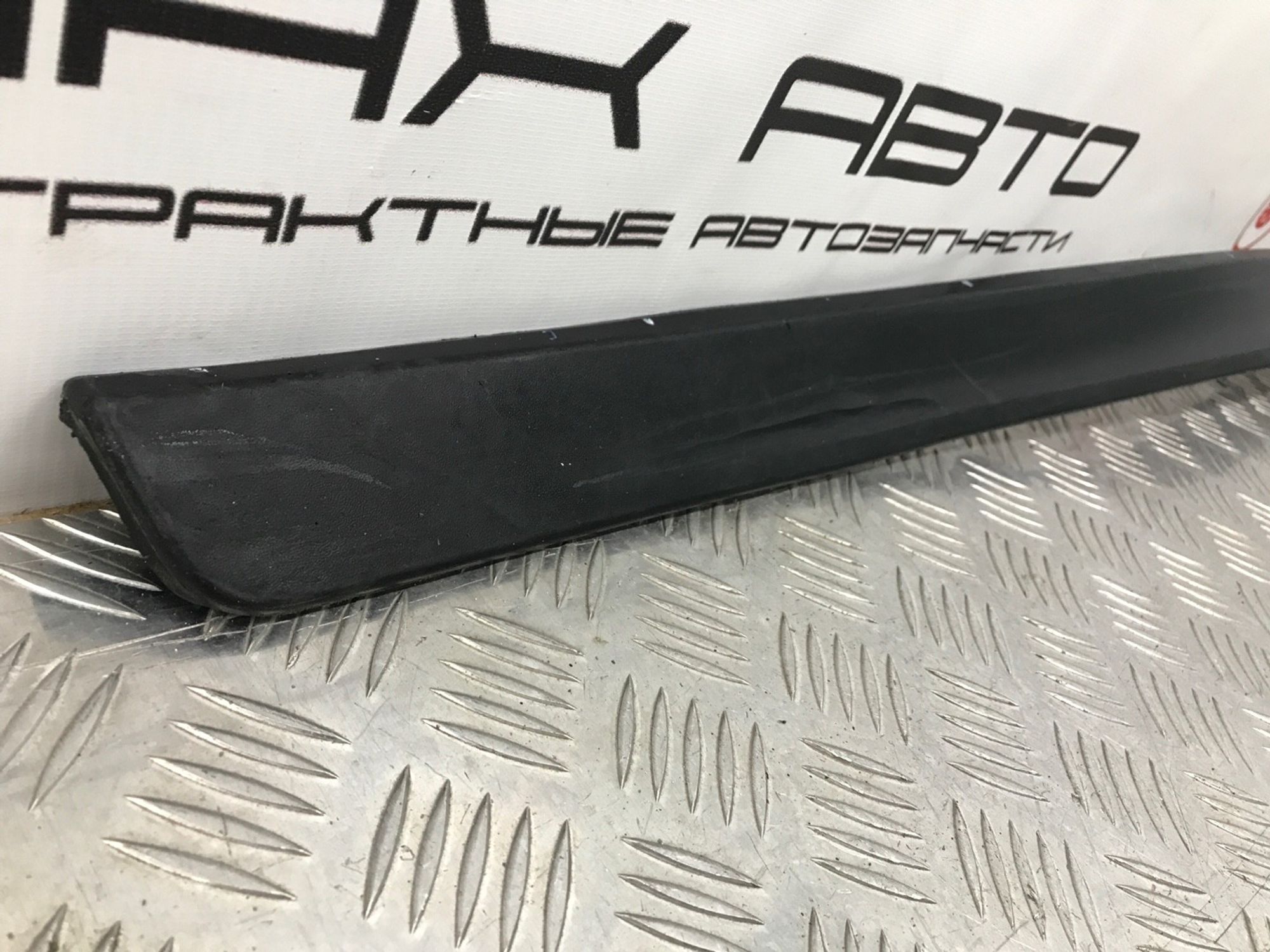 Б/У молдинг двери передней левой Mercedes-Benz Gla-Class X156 2013, 990 рублей, Краснодар