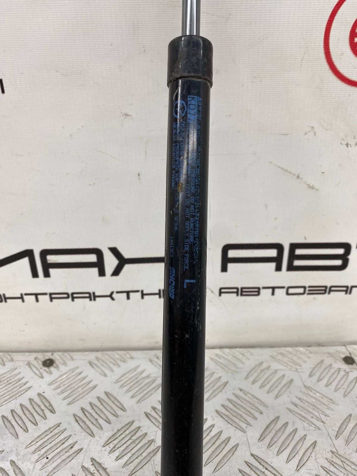 Б/У амортизатор багажника (газлифт, опора) задний, 800 рублей, Краснодар