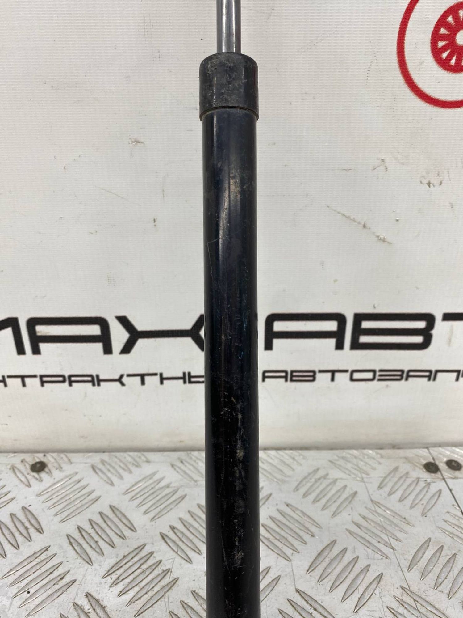 Б/У амортизатор багажника (газлифт, опора) задний, 800 рублей, Краснодар