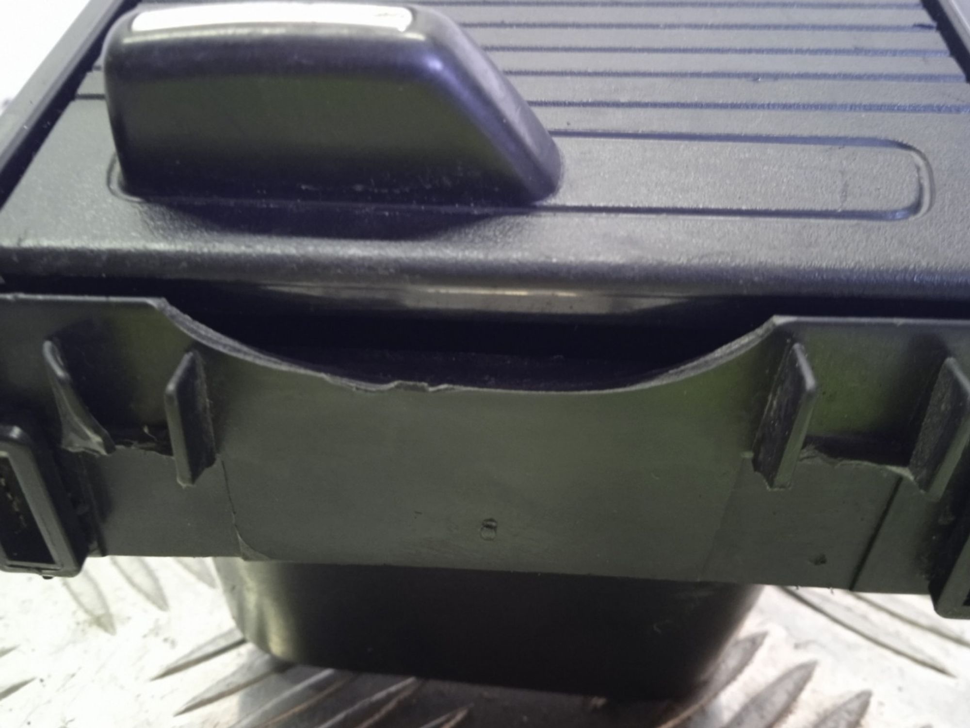 Б/У подстаканник Hyundai I40 VF D4FD 2011, 1890 рублей, Краснодар