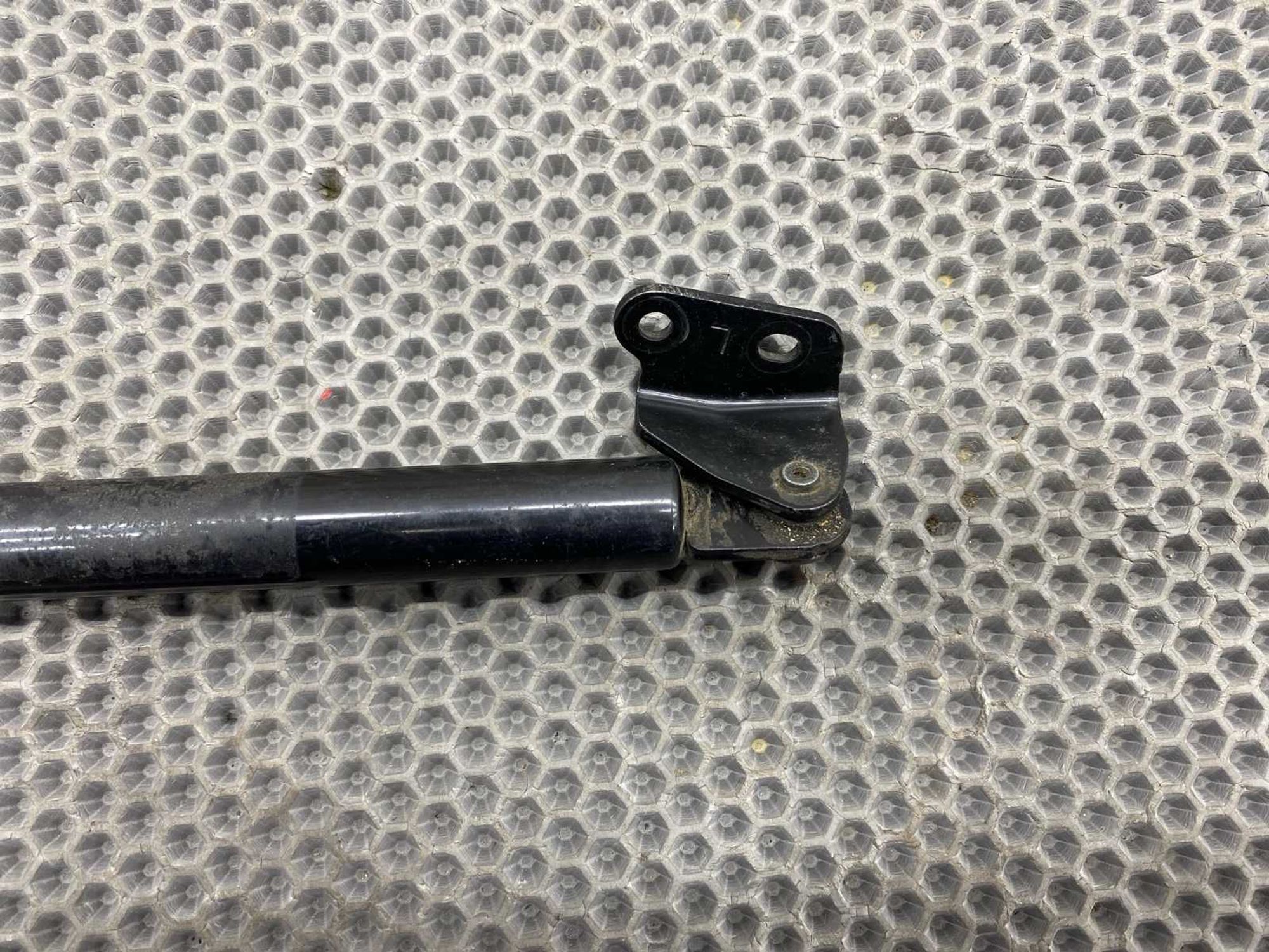 Амортизатор крышки багажника Mazda Cx-5 KE PEVPS 2012, 990 рублей, Краснодар