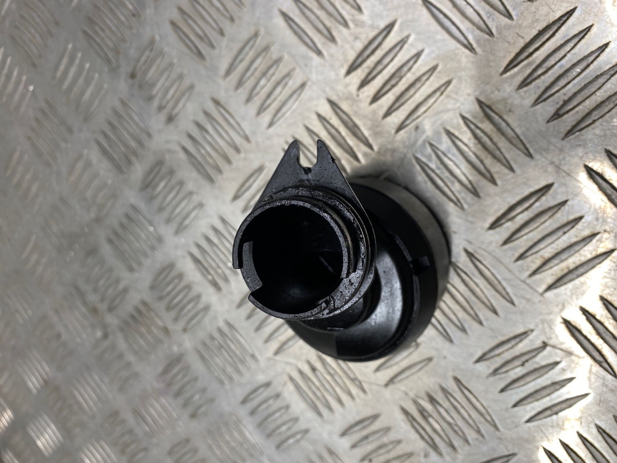 Б/У Крышка маслозаливной горловины Bmw X5 G05 B57D30A, 1490 рублей, Краснодар