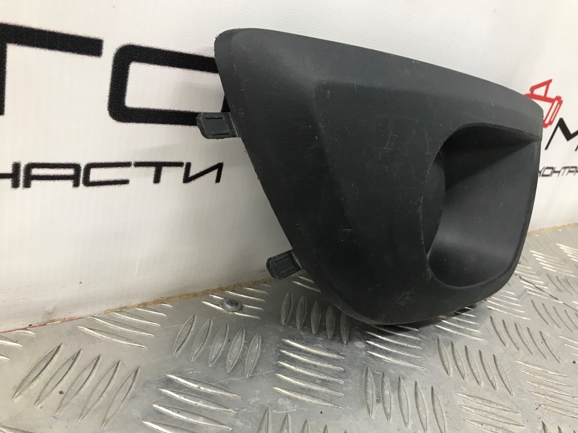 Б/У заглушка противотуманной фары  Lada Granta 2191 2011, 399 рублей, Краснодар