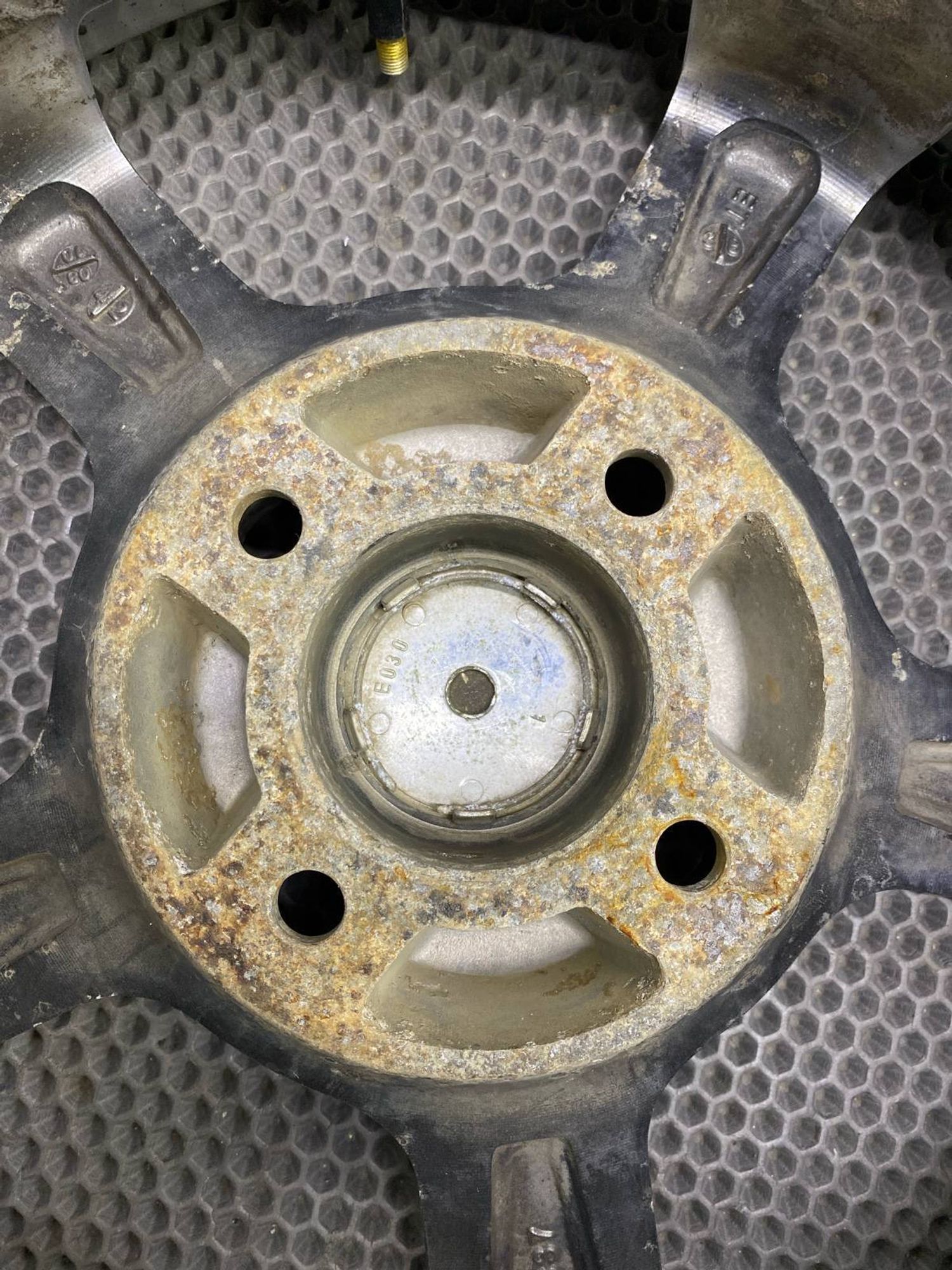 Диск 14 racing wheels 38ET 4x100 Литой, 1990 рублей, Краснодар
