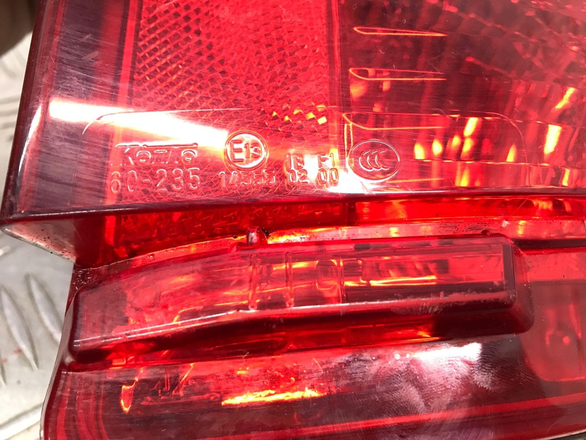 Б/У фара противотуманная задний правый Toyota Land Cruiser GRJ200 2008, 2490 рублей, Краснодар