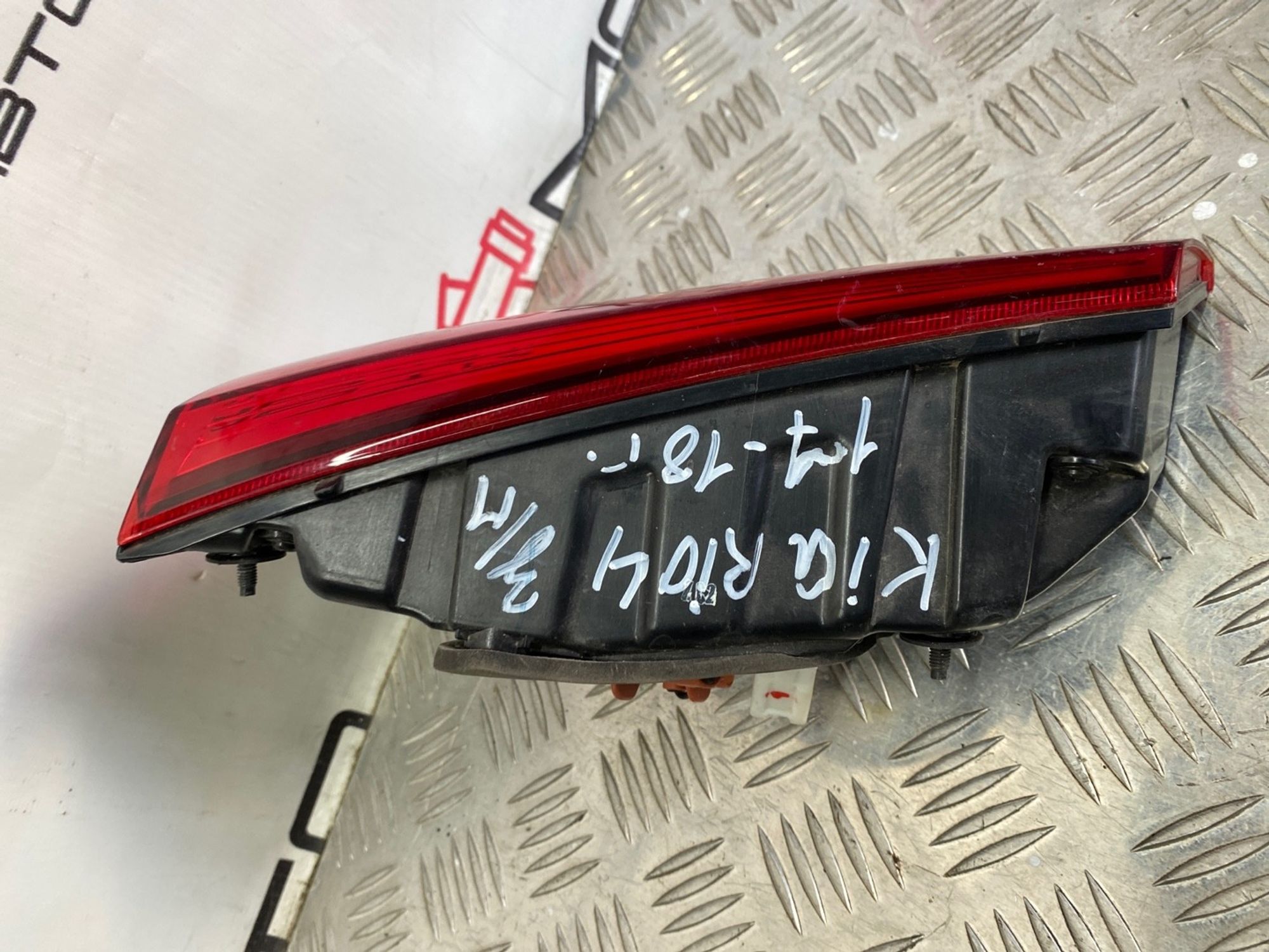 Б/У фонарь  задний правый Kia Rio FB F4FG 2017, 2990 рублей, Краснодар