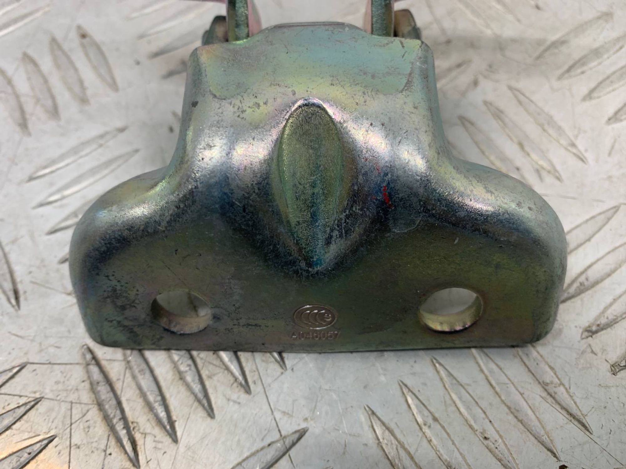 Б/У петля двери передний правый Kia Ceed JD 2014, 720 рублей, Краснодар