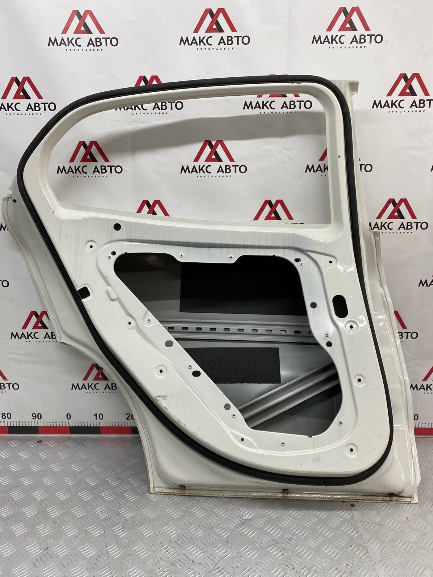 Б/У Дверь задняя левая Mercedes Benz Gla-Class X156 2017, 8990 рублей, Краснодар
