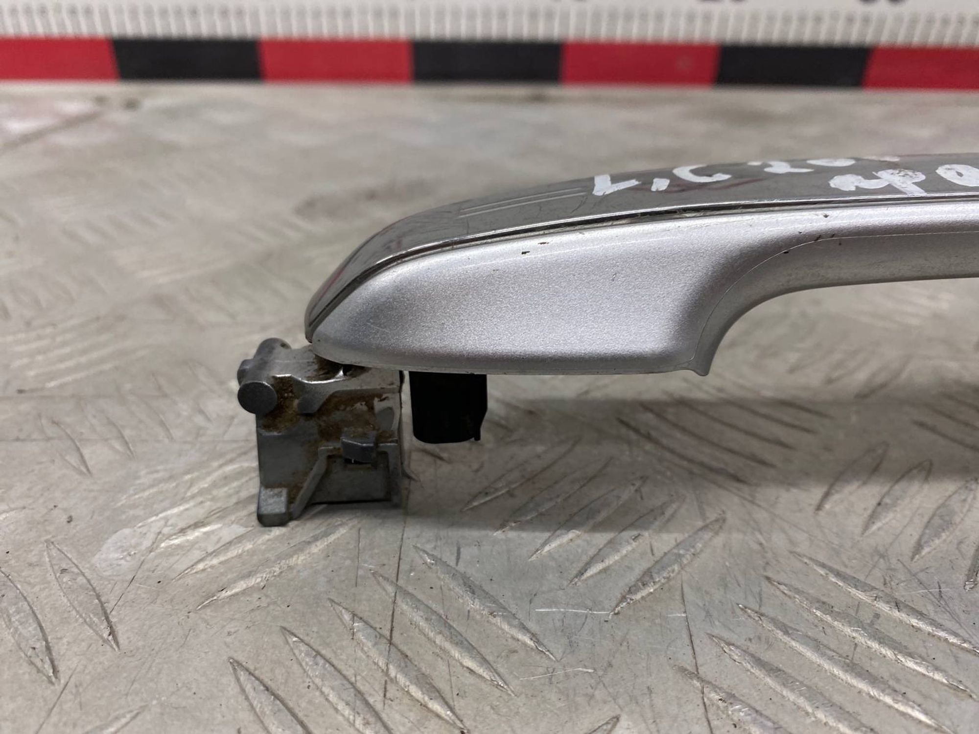 Б/У ручка двери внешняя передний правый Toyota, 2000 рублей, Краснодар