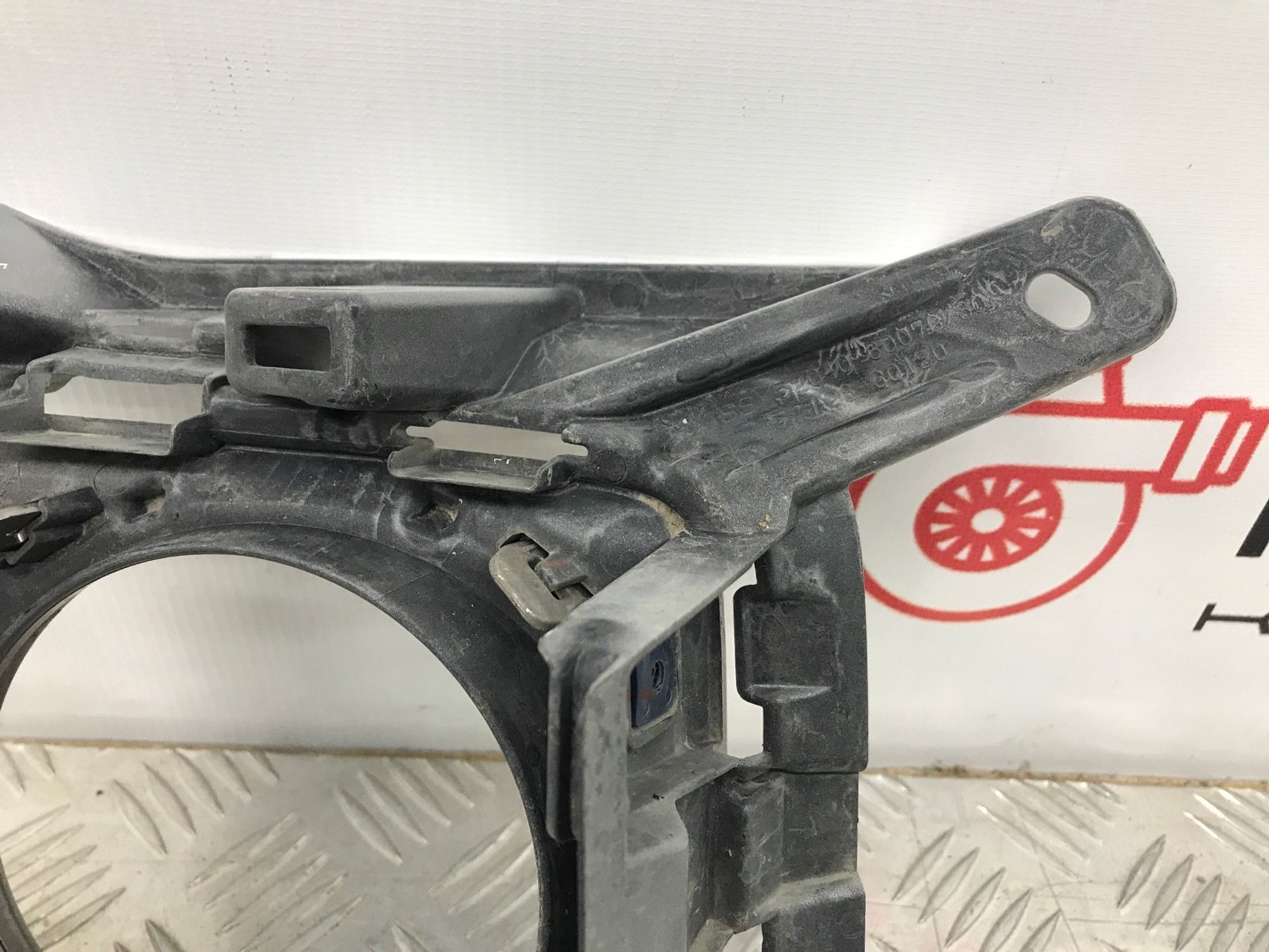 Б/У Накладка противотуманной фары (птф) передний, 940 рублей, Краснодар