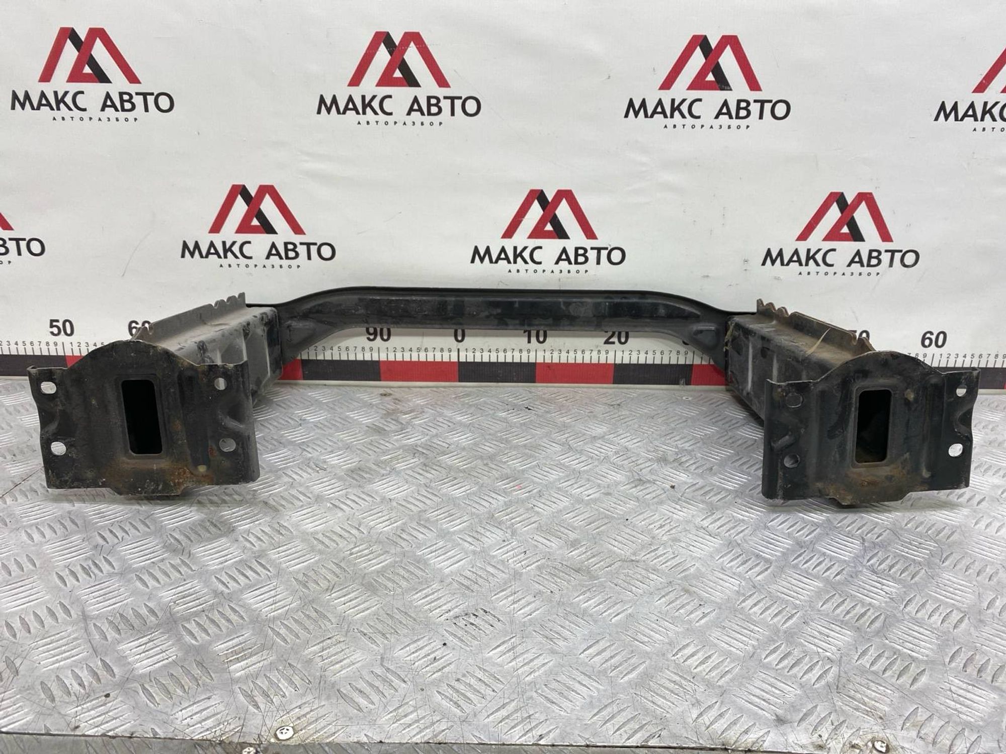 Б/У усилитель бампера (жесткость бампера) передний, 1990 рублей, Краснодар