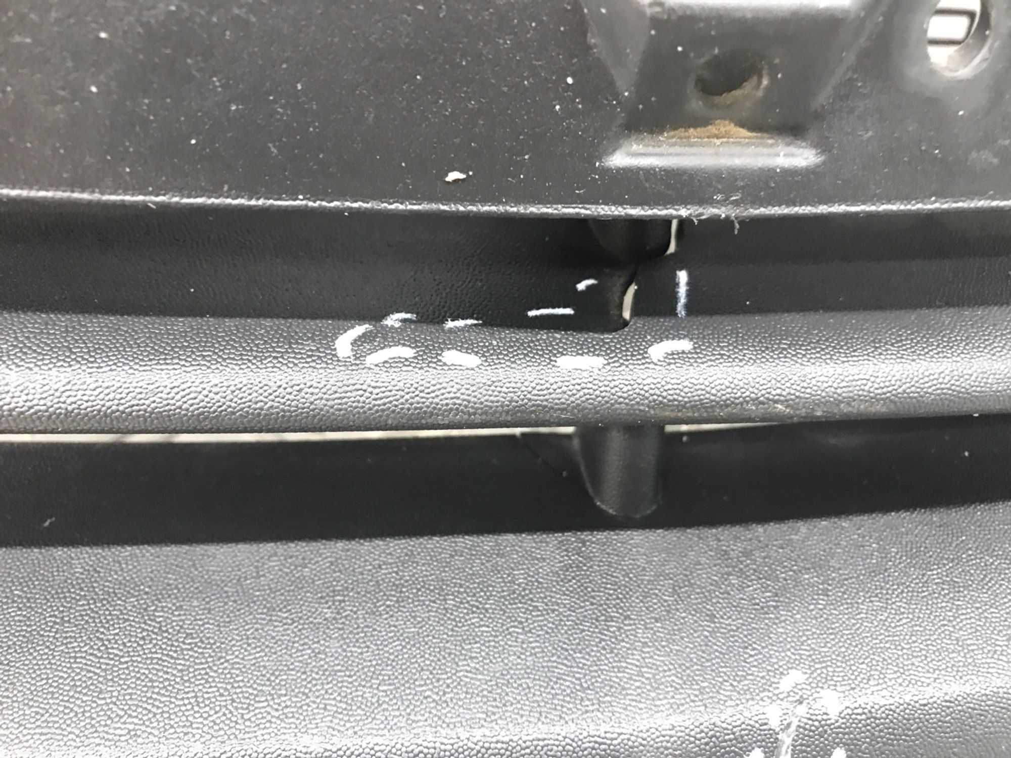 Б/У решетка радиатора передний Lada Granta 2191, 499 рублей, Краснодар