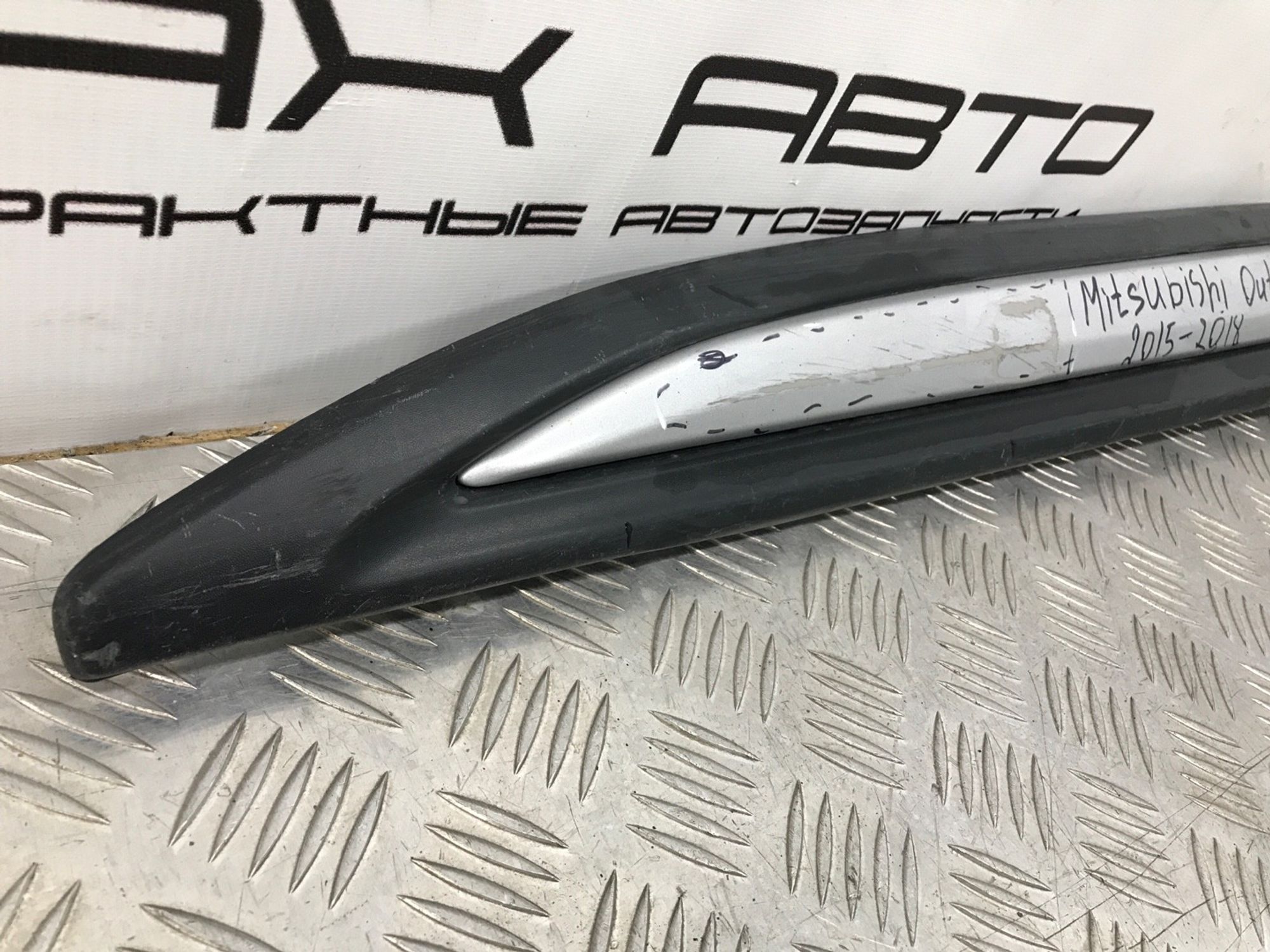 Б/У накладка двери внешняя (молдинг) передний, 1160 рублей, Краснодар