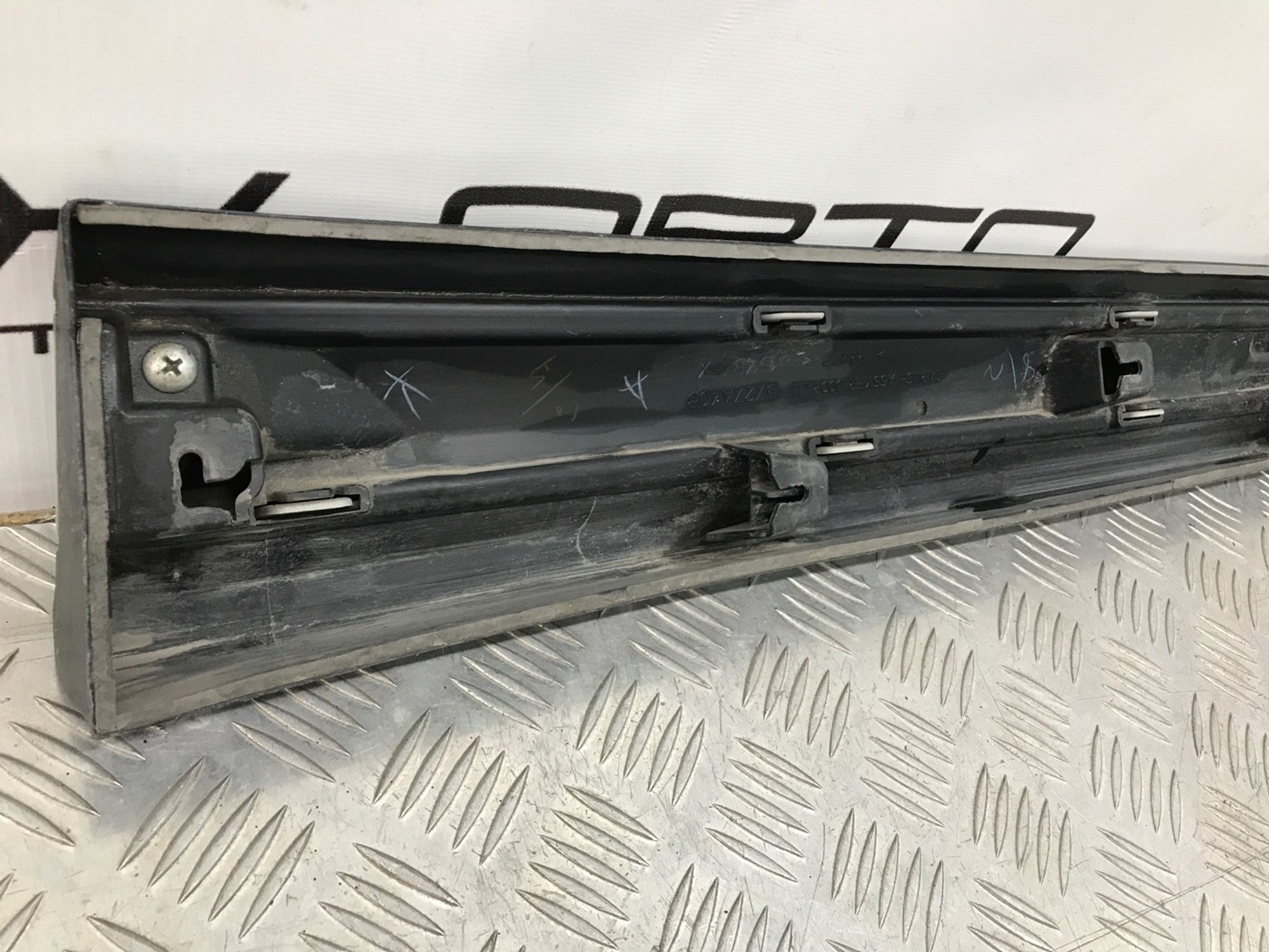 Б/У накладка двери внешняя (молдинг) передний, 1160 рублей, Краснодар