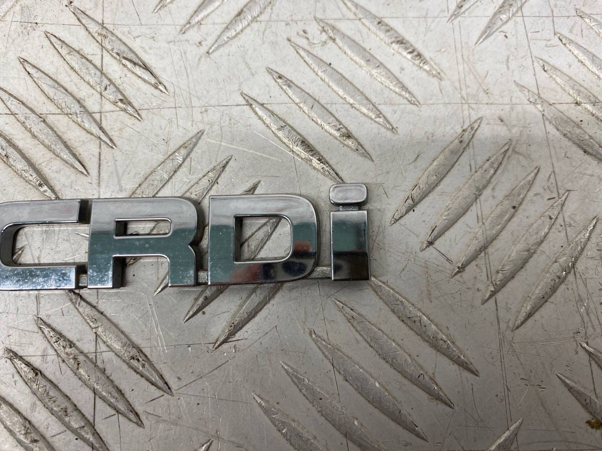 Б/У эмблема ( шильдик, значок ) задний Kia Sorento, 1600 рублей, Краснодар