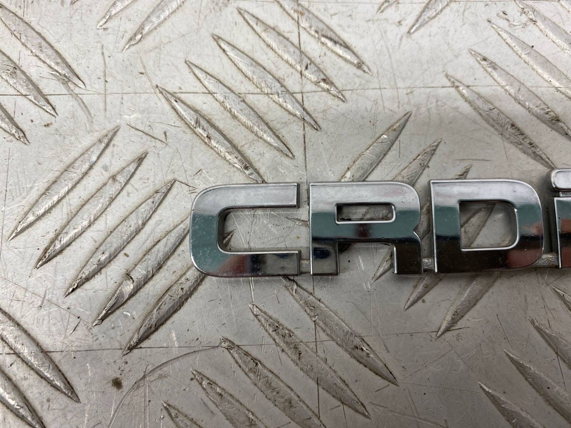 Б/У эмблема ( шильдик, значок ) задний Kia Sorento, 1600 рублей, Краснодар