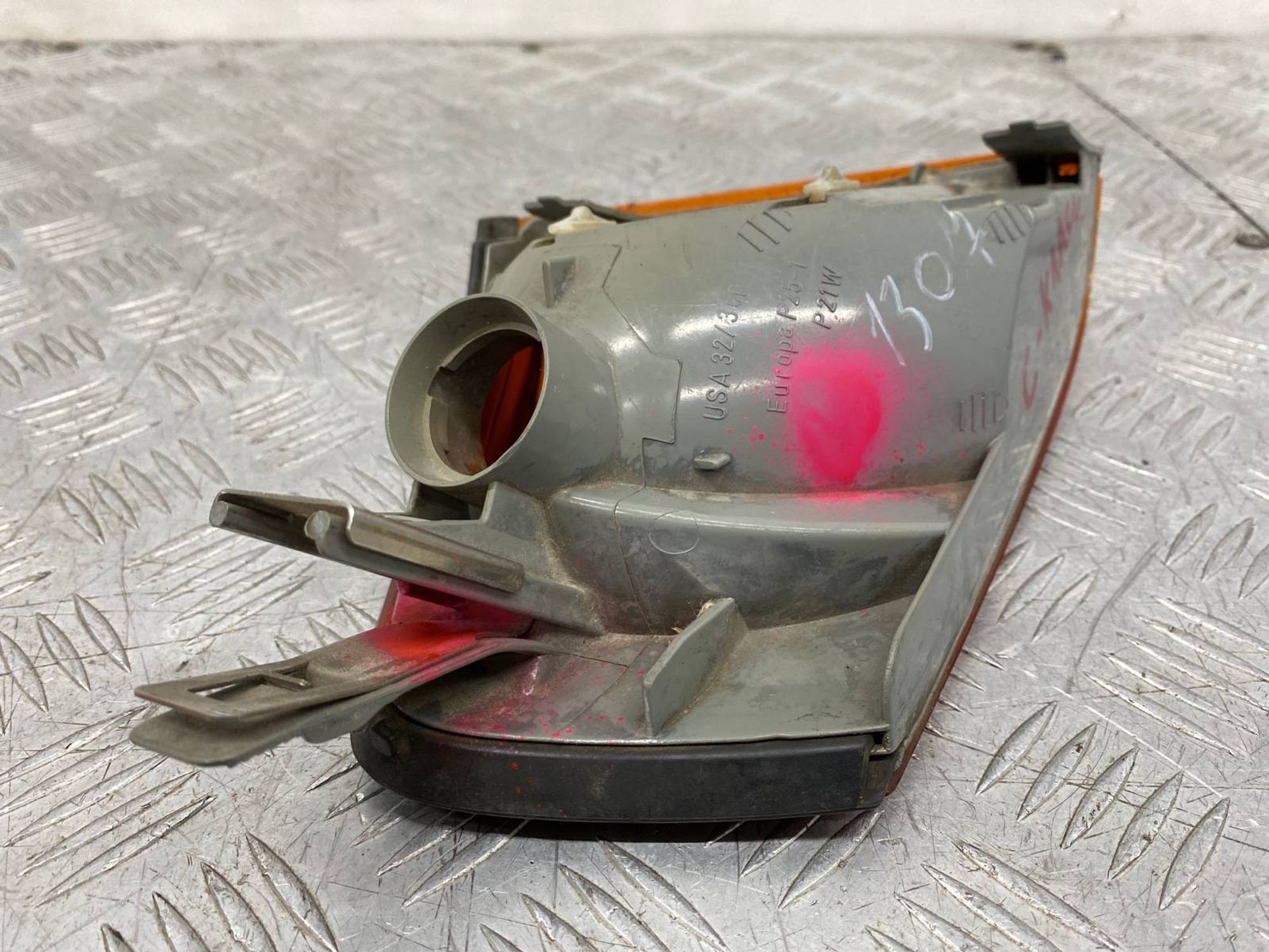 Указатель поворота передний левый ДЕФЕКТ MERCEDES-BENZ C-CLASS M104 1993, 490 рублей, Краснодар