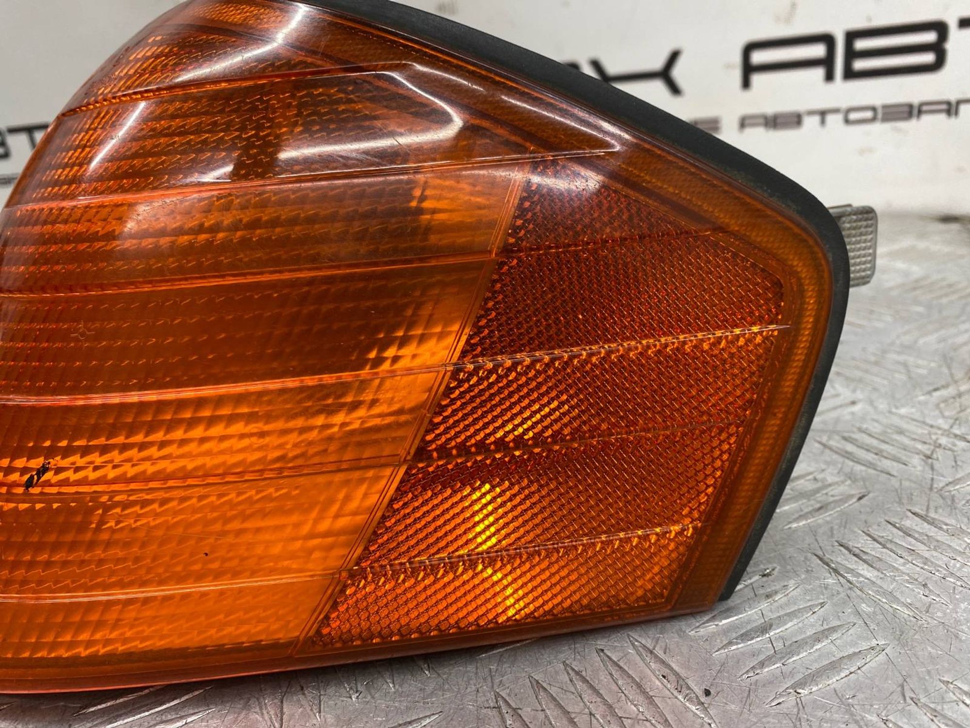 Указатель поворота передний левый ДЕФЕКТ MERCEDES-BENZ C-CLASS M104 1993, 490 рублей, Краснодар