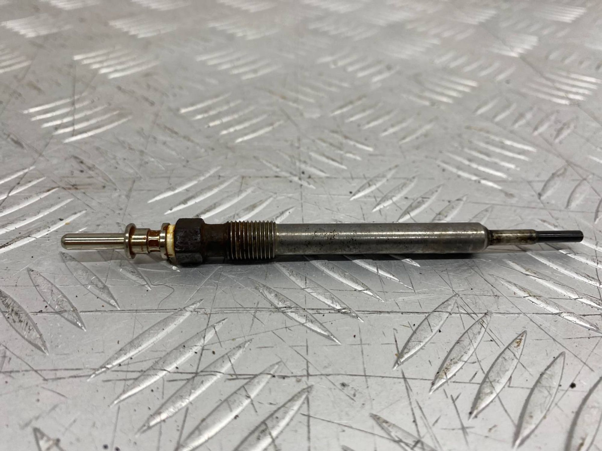 Б/У Свечи накаливания Bmw X5 G05 B57D30A, 320 рублей, Краснодар