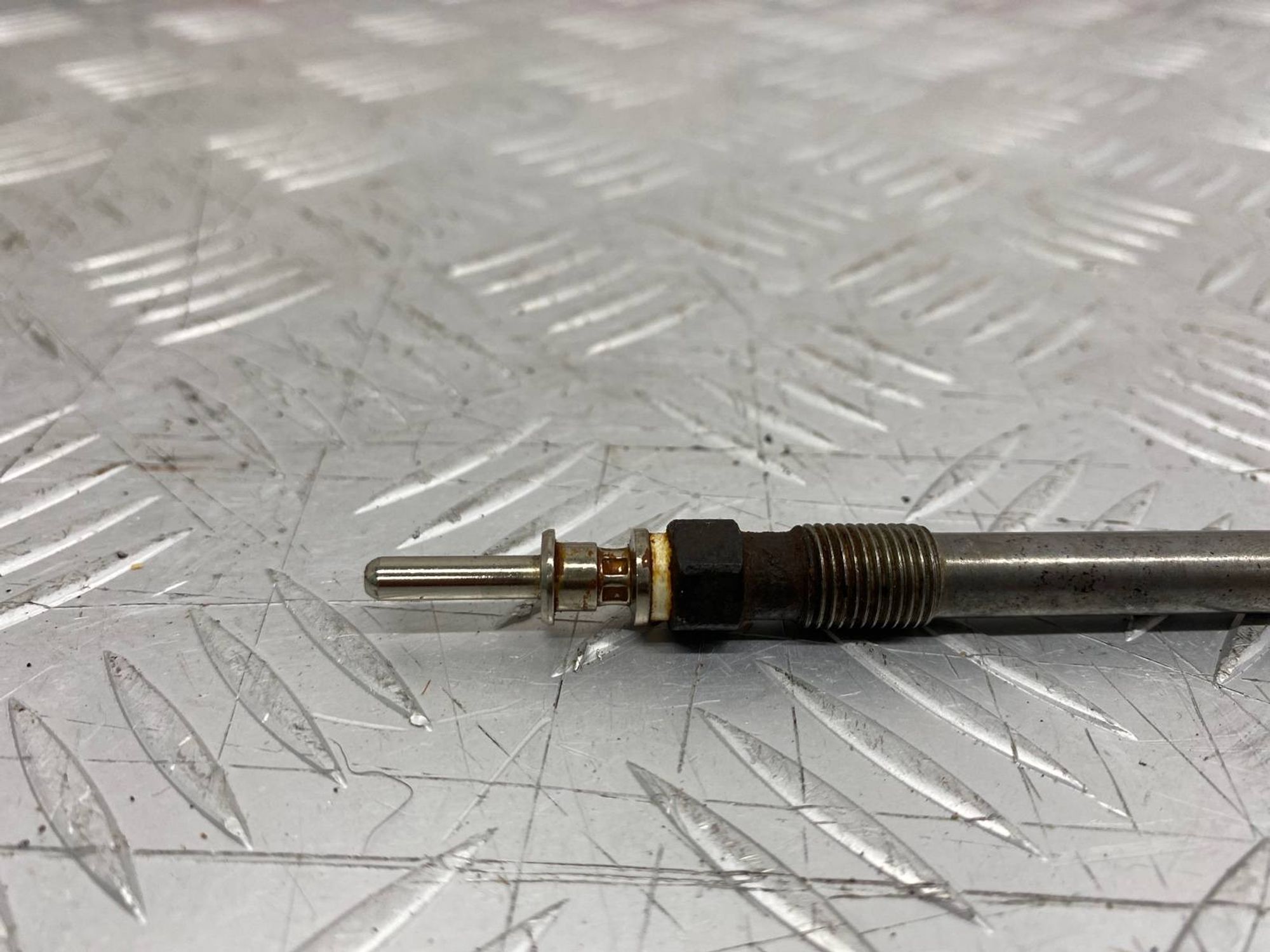 Б/У Свечи накаливания Bmw X5 G05 B57D30A, 320 рублей, Краснодар