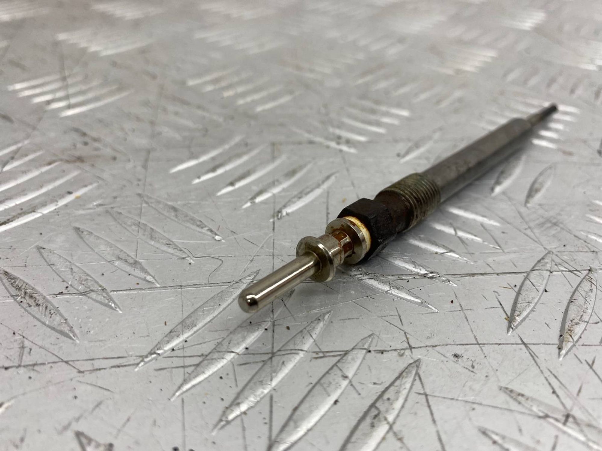 Б/У Свечи накаливания Bmw X5 G05 B57D30A, 320 рублей, Краснодар