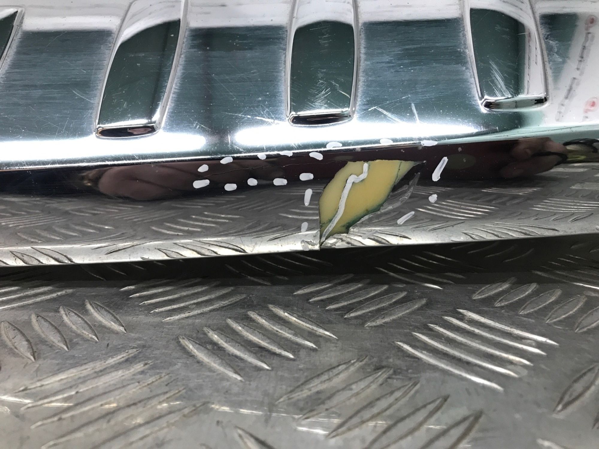 Б/У накладка (молдинг) заднего бампера  Mercedes-Benz Gl-Class W166 2012, 2490 рублей, Краснодар