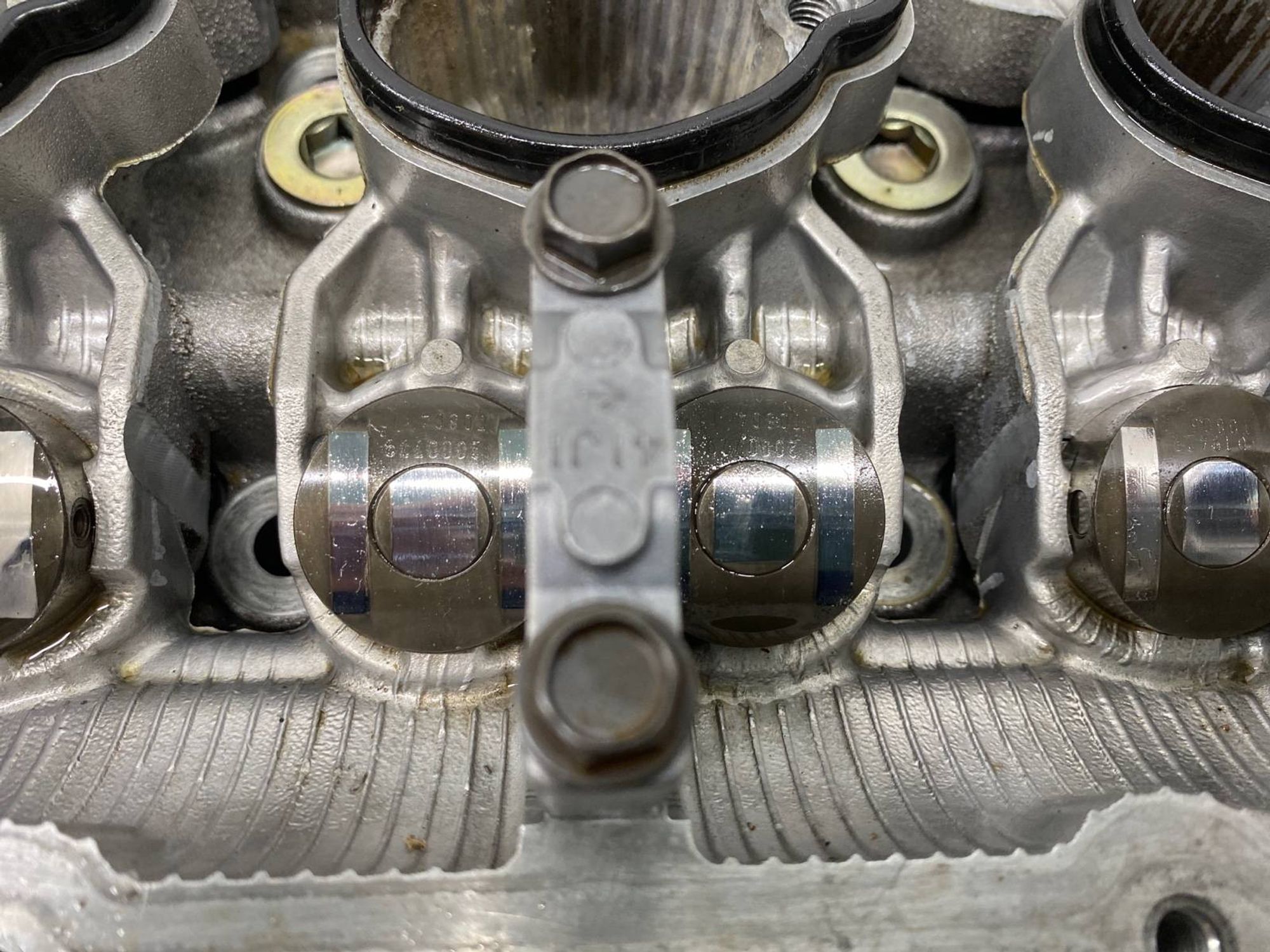 Б/У головка блока цилиндров (ГБЦ) левый Subaru, 8000 рублей, Краснодар