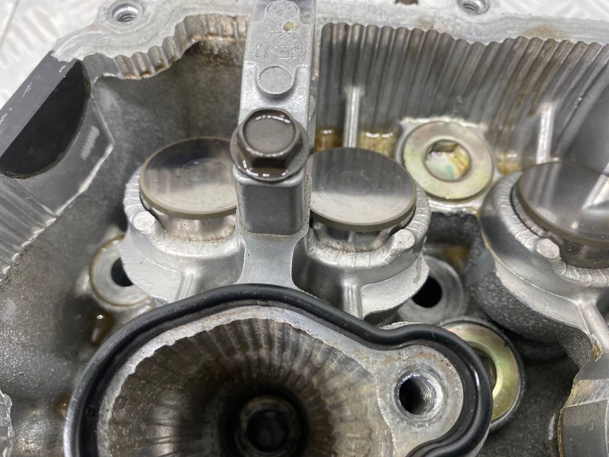 Б/У головка блока цилиндров (ГБЦ) левый Subaru, 8000 рублей, Краснодар