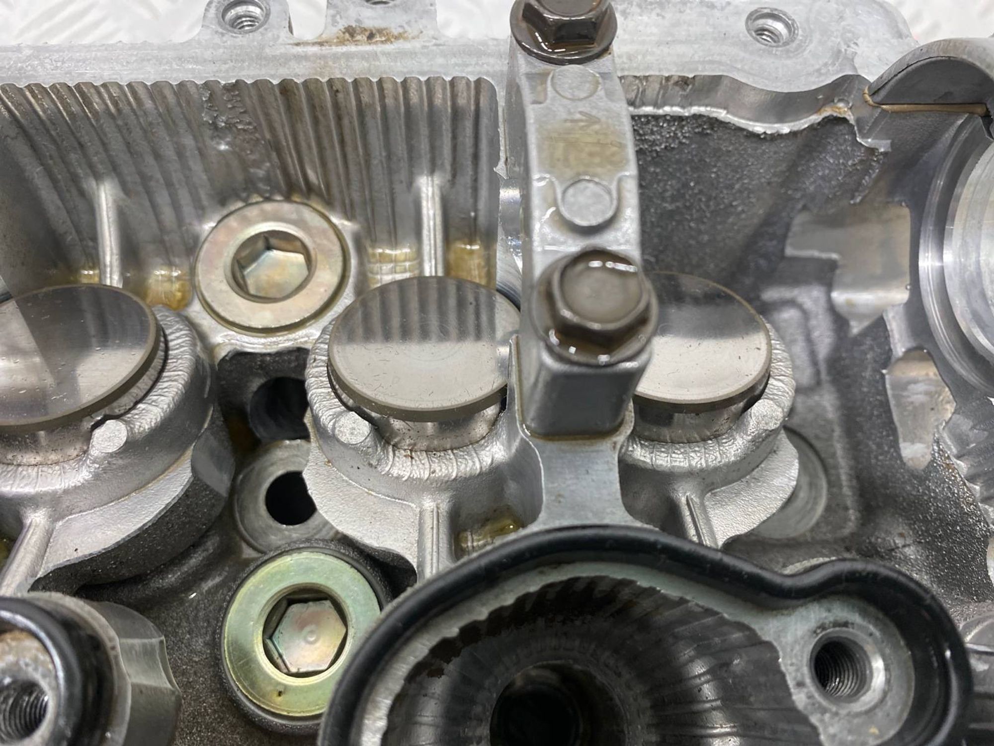 Б/У головка блока цилиндров (ГБЦ) левый Subaru, 8000 рублей, Краснодар