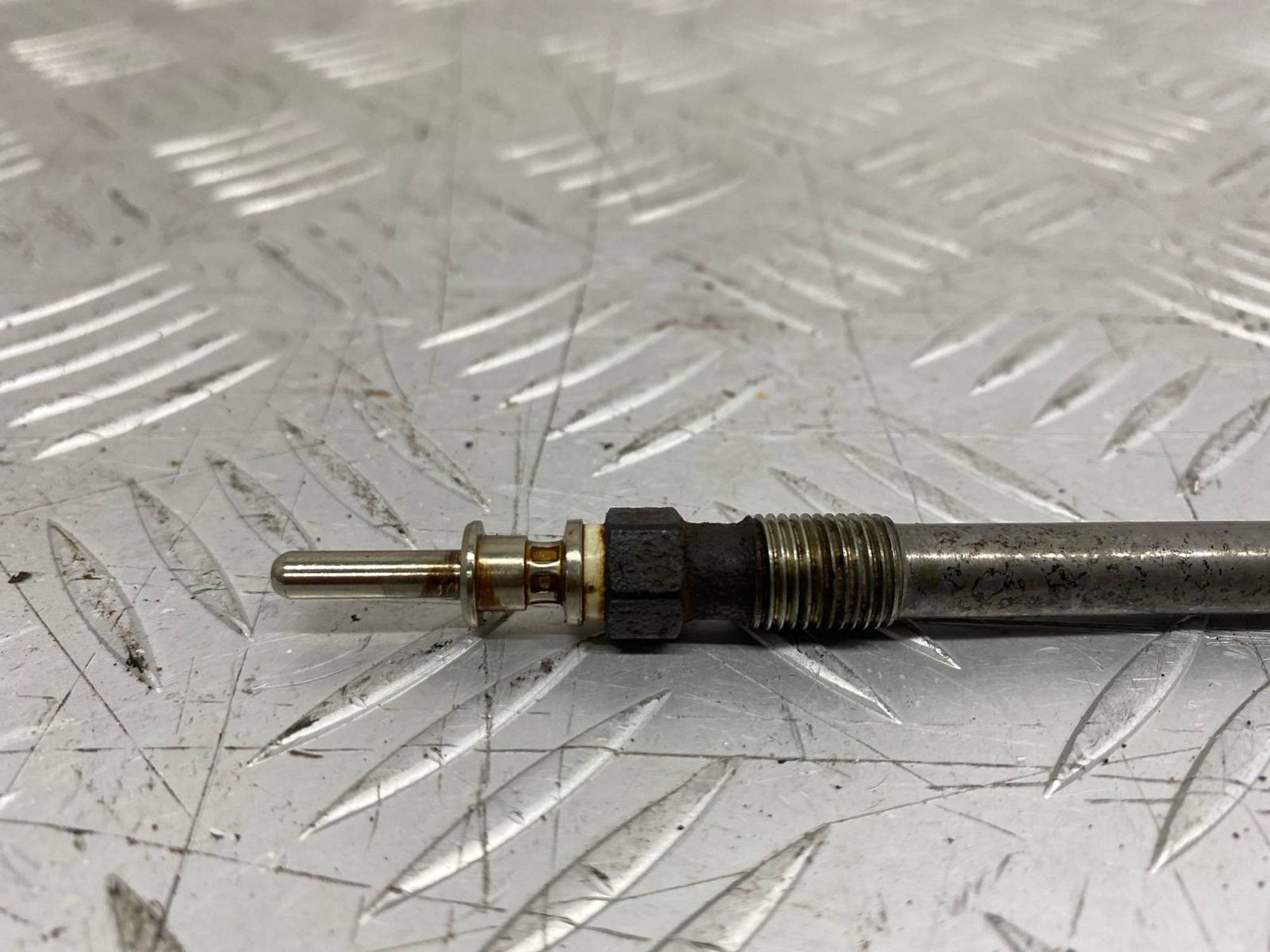 Б/У Свечи накаливания Bmw X5 G05 B57D30A, 320 рублей, Краснодар