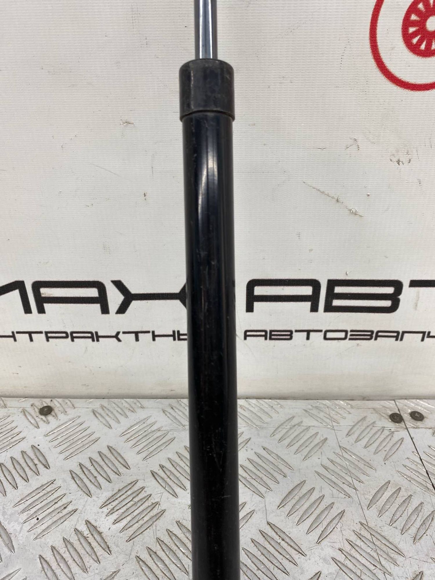 Б/У амортизатор багажника (газлифт, опора) задний, 800 рублей, Краснодар