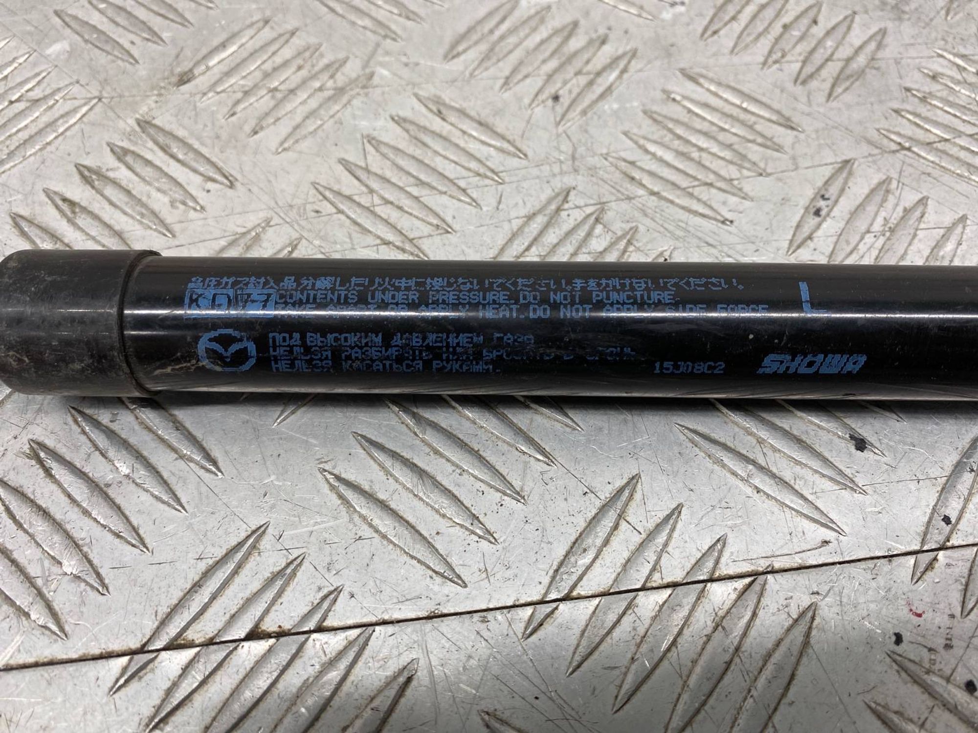 Б/У амортизатор багажника (газлифт, опора) задний, 800 рублей, Краснодар