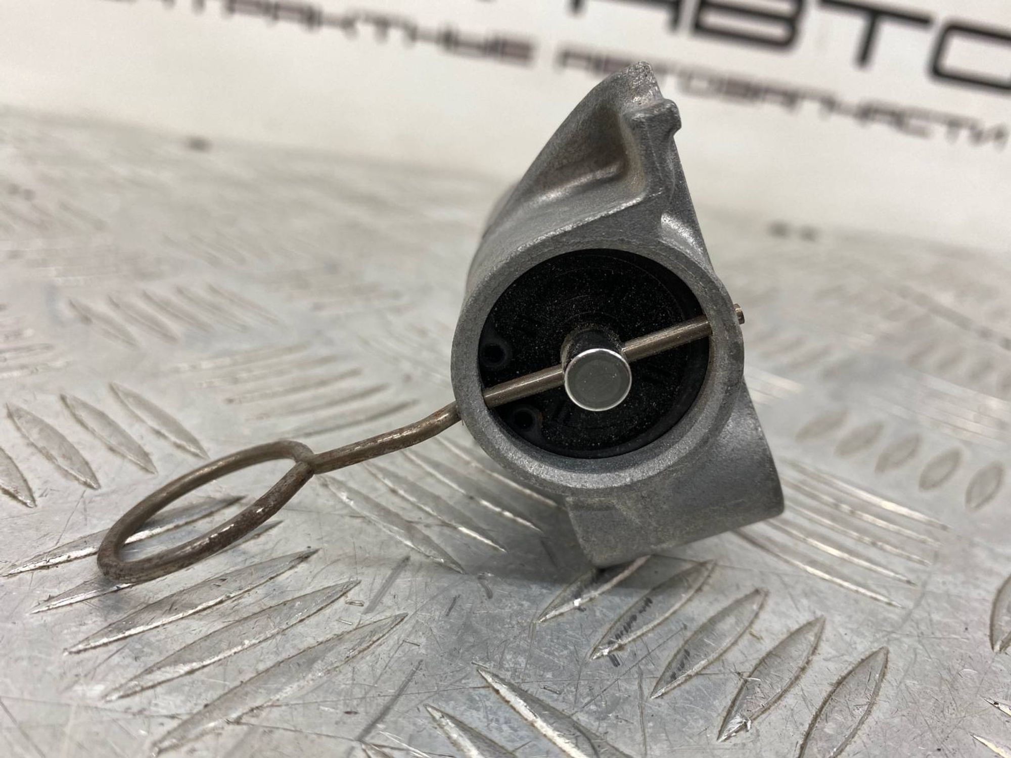 НОВАЯ(ЫЙ) натяжитель ремня грм Mitsubishi Pajero, 2800 рублей, Краснодар