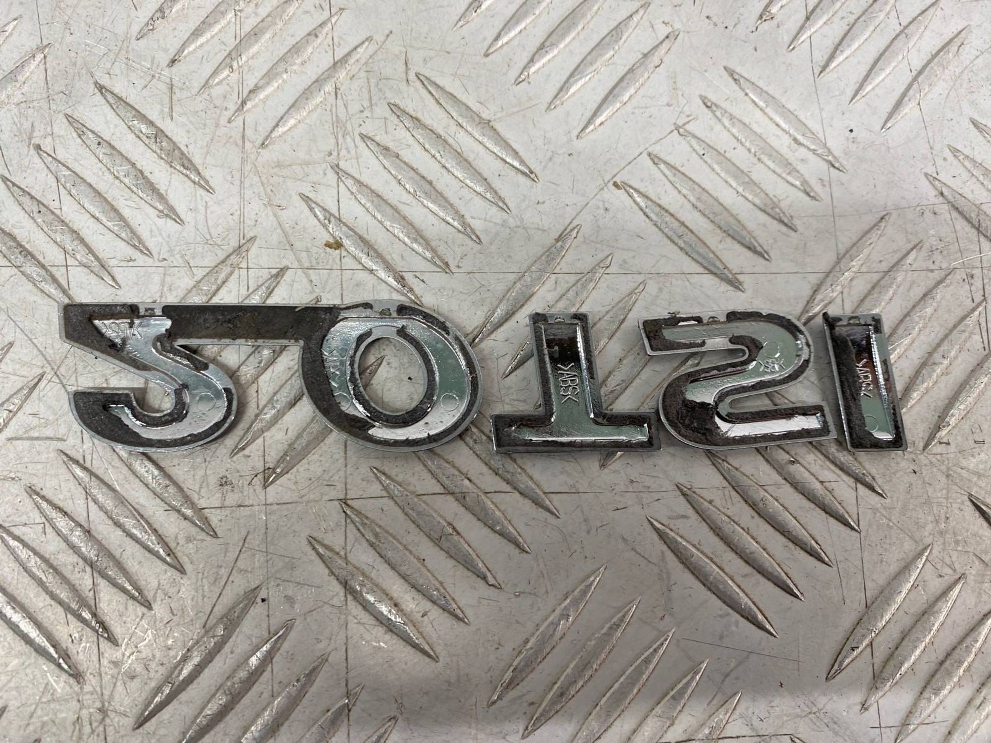 Б/У эмблема ( шильдик, значок ) задний Volkswagen, 800 рублей, Краснодар