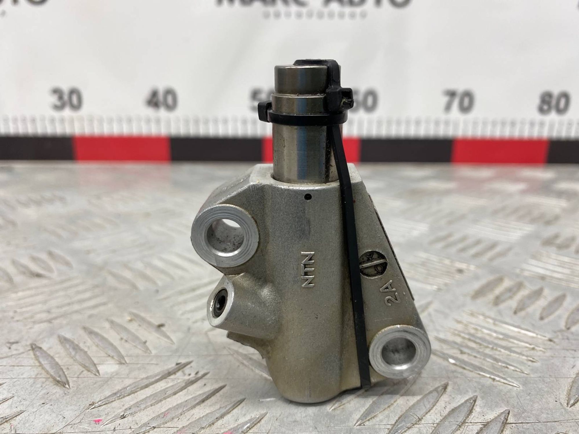 Б/У натяжитель цепи левый Subaru Outback B13 EZ30, 1280 рублей, Краснодар