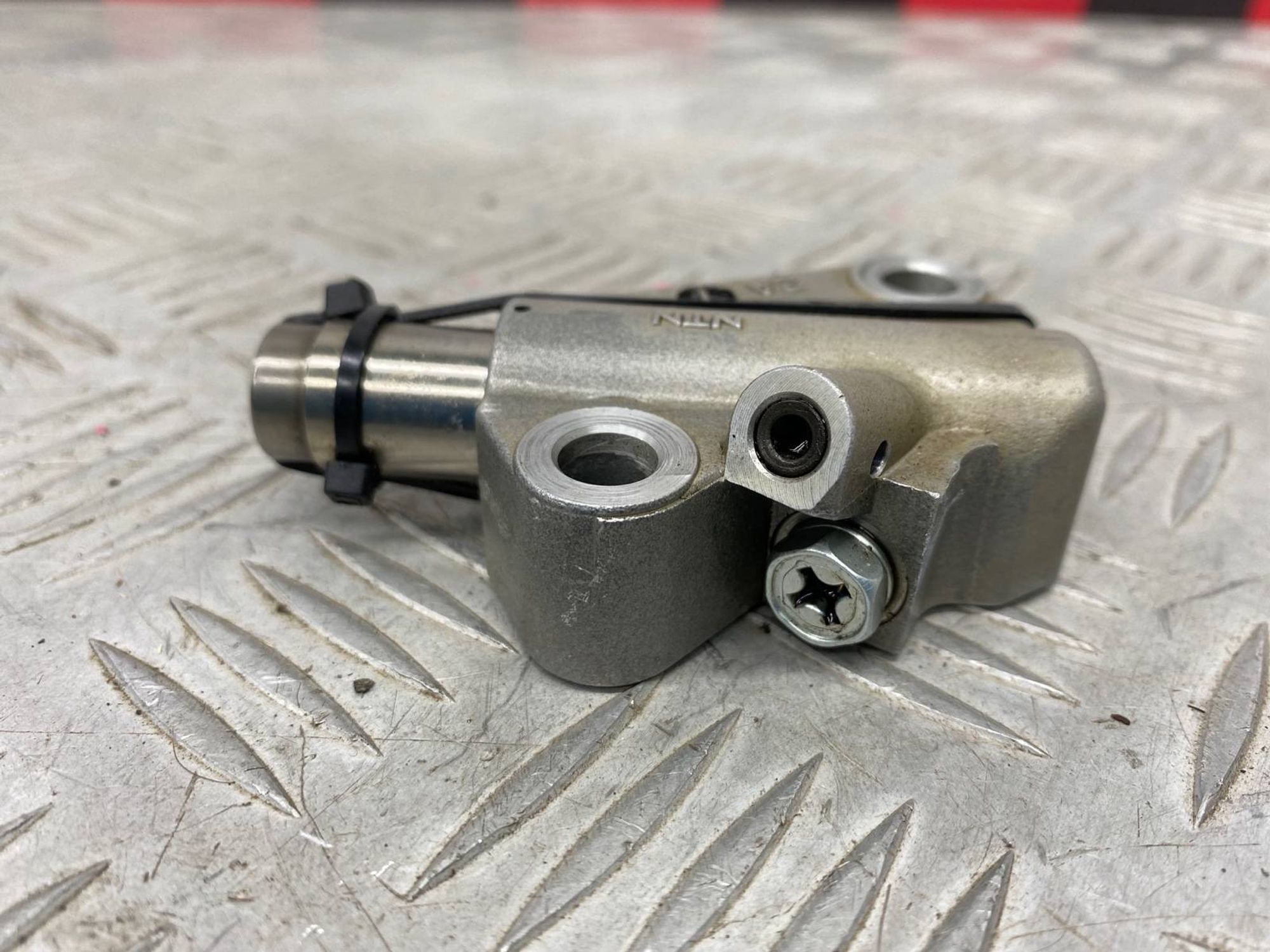 Б/У натяжитель цепи левый Subaru Outback B13 EZ30, 1280 рублей, Краснодар