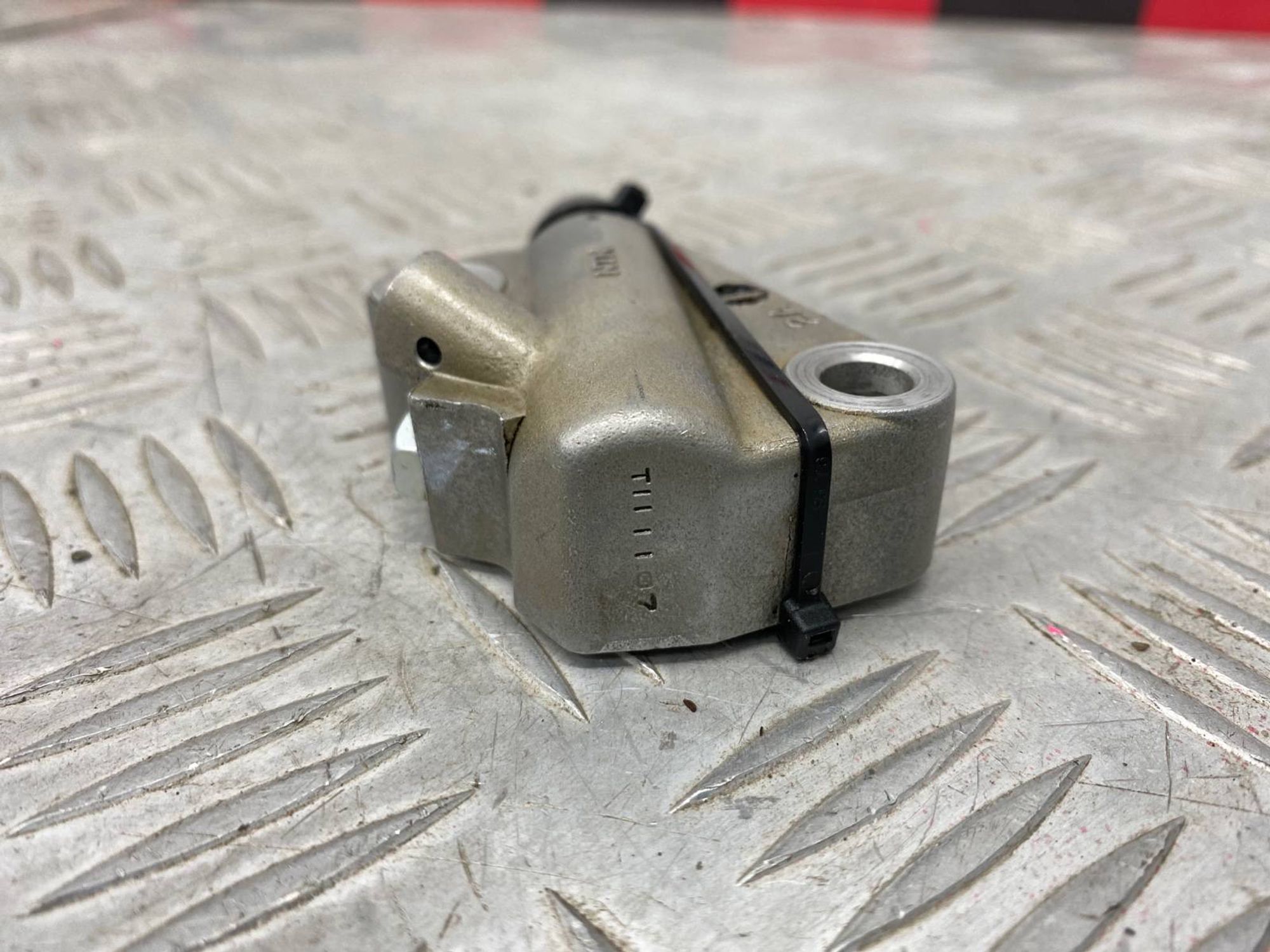 Б/У натяжитель цепи левый Subaru Outback B13 EZ30, 1280 рублей, Краснодар