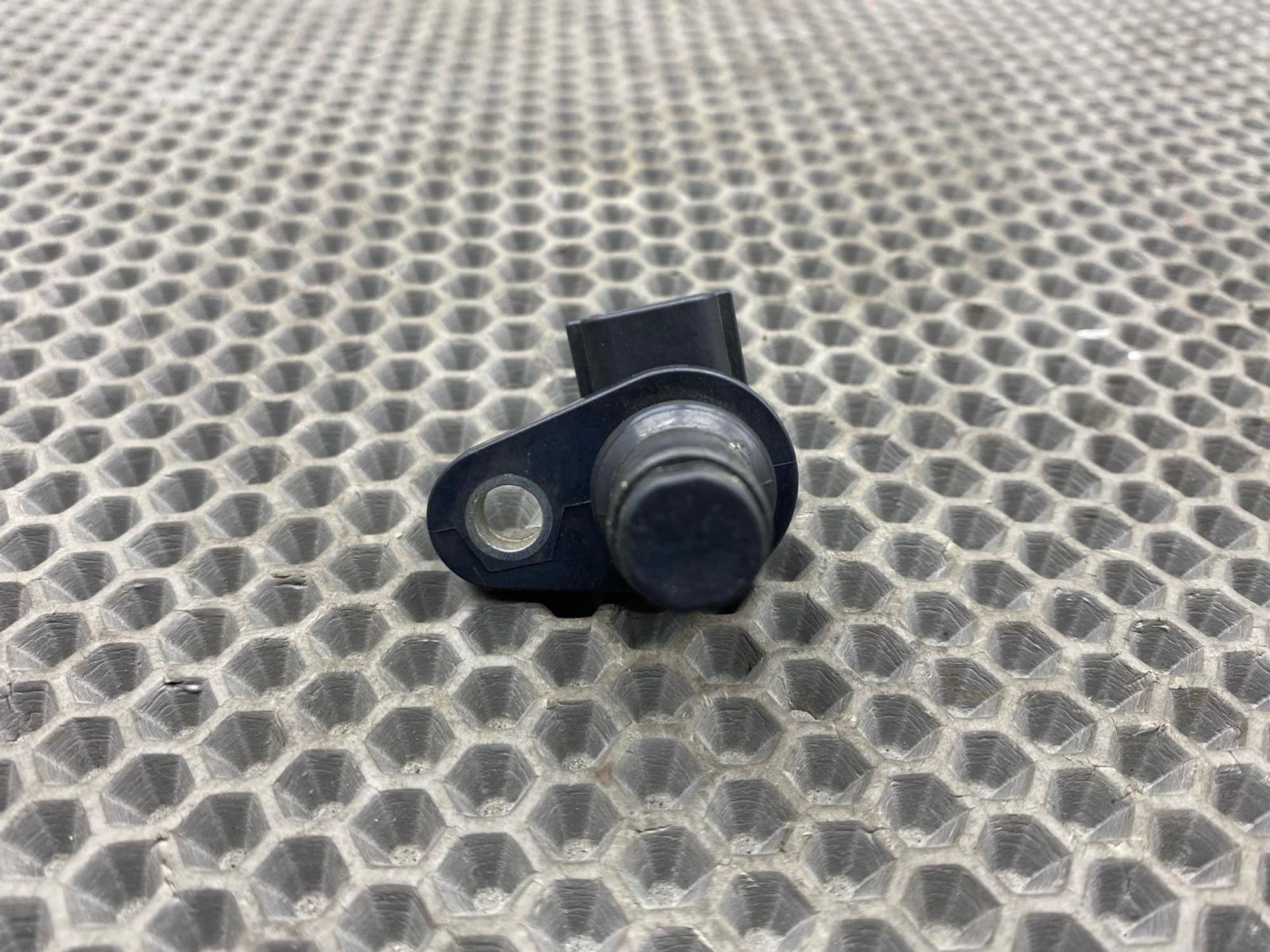 Б/У Датчик положения распредвала Nissan X-Trail T32 MR20 2013, 990 рублей, Краснодар