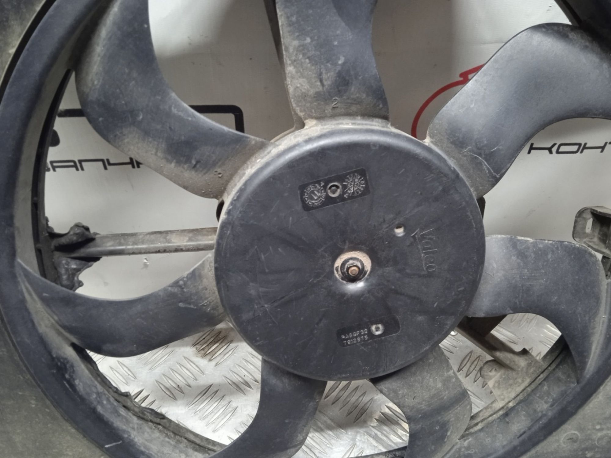 Б/У диффузор радиатора (вентилятор) Renault Duster HSA F4R 2012, 3990 рублей, Краснодар