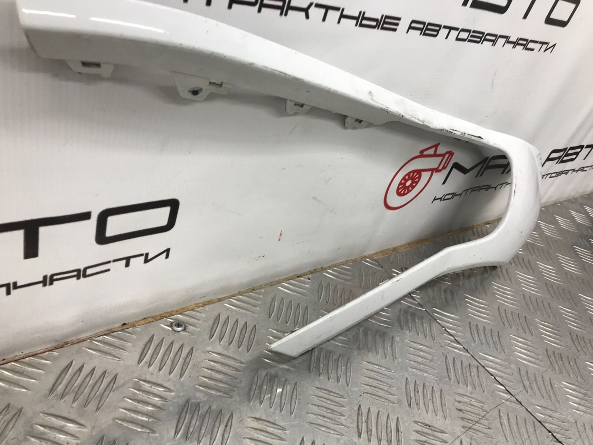 Б/У Накладка противотуманной фары  Volkswagen Touareg 7P5 2010, 1490 рублей, Краснодар