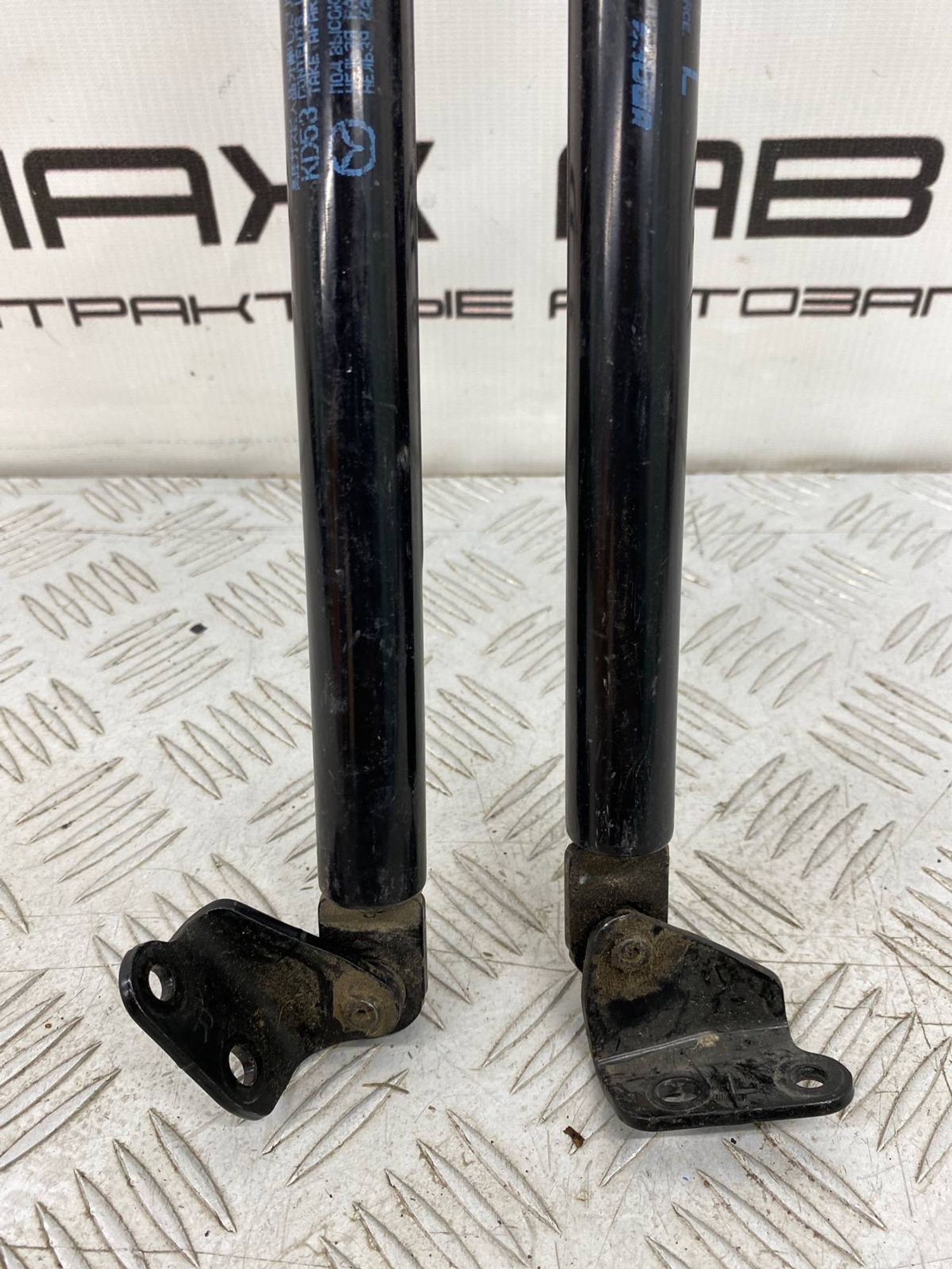 Б/У амортизатор багажника (газлифт, опора) задний, 1520 рублей, Краснодар