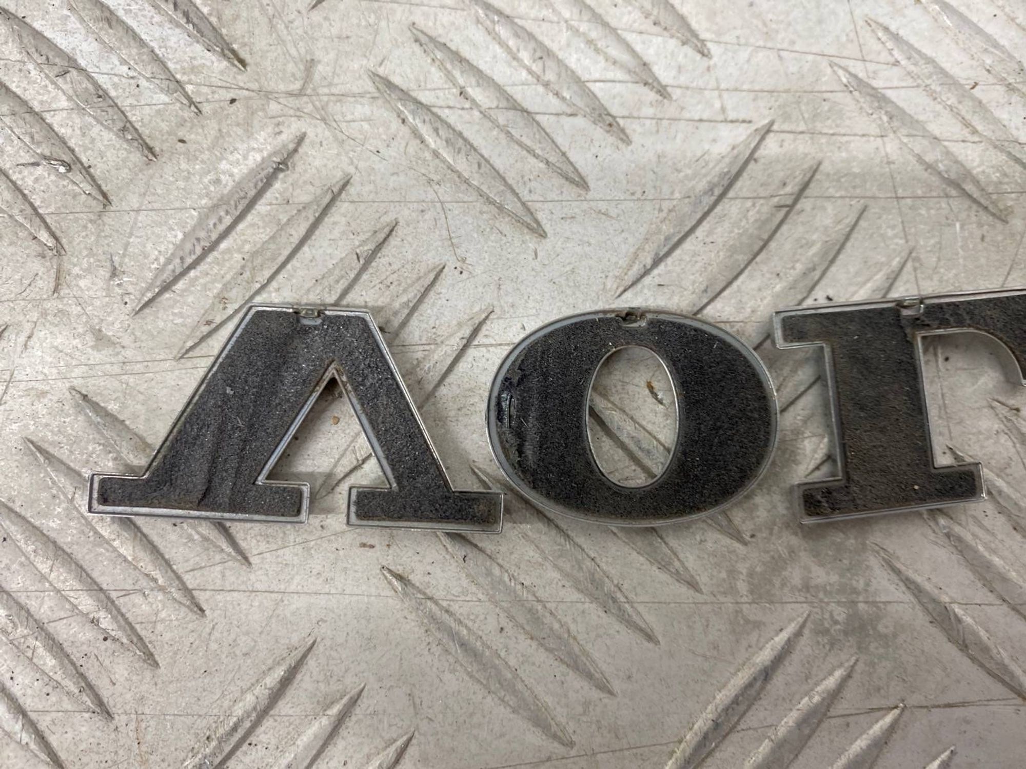 Б/У эмблема ( шильдик, значок ) задний Volvo Xc60, 1200 рублей, Краснодар