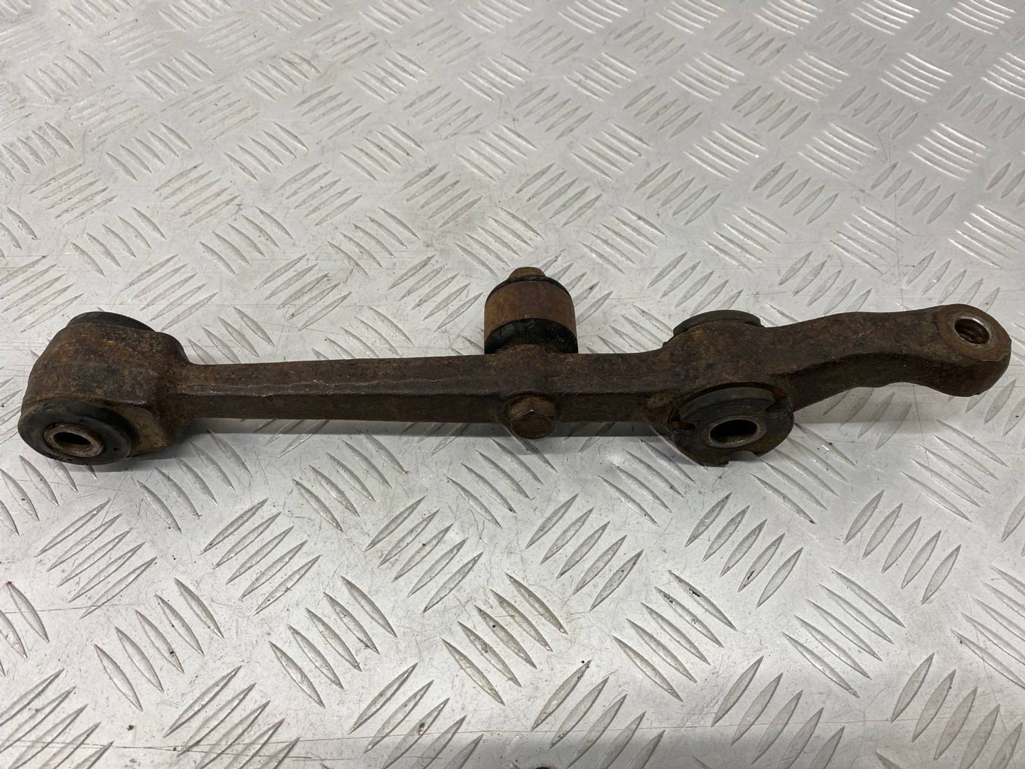 Б/У рычаг подвески передний правый Lada Vaz 2110, 400 рублей, Краснодар