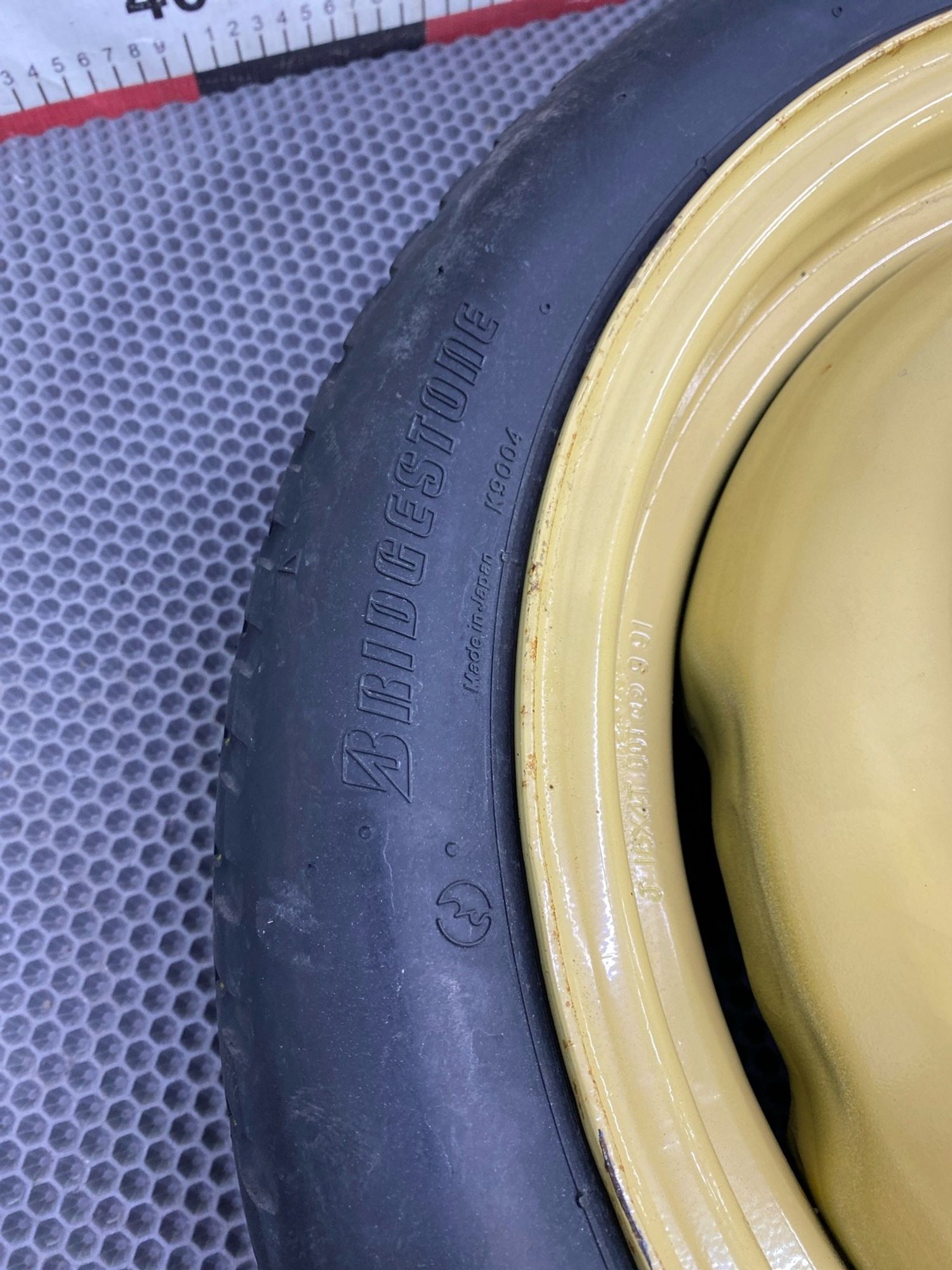 КОЛЕСО ЗАПАСНОЕ  16 Bridgestone tracompa 3 45ET 5x114.3 Штампованый Летняя, 4990 рублей, Краснодар