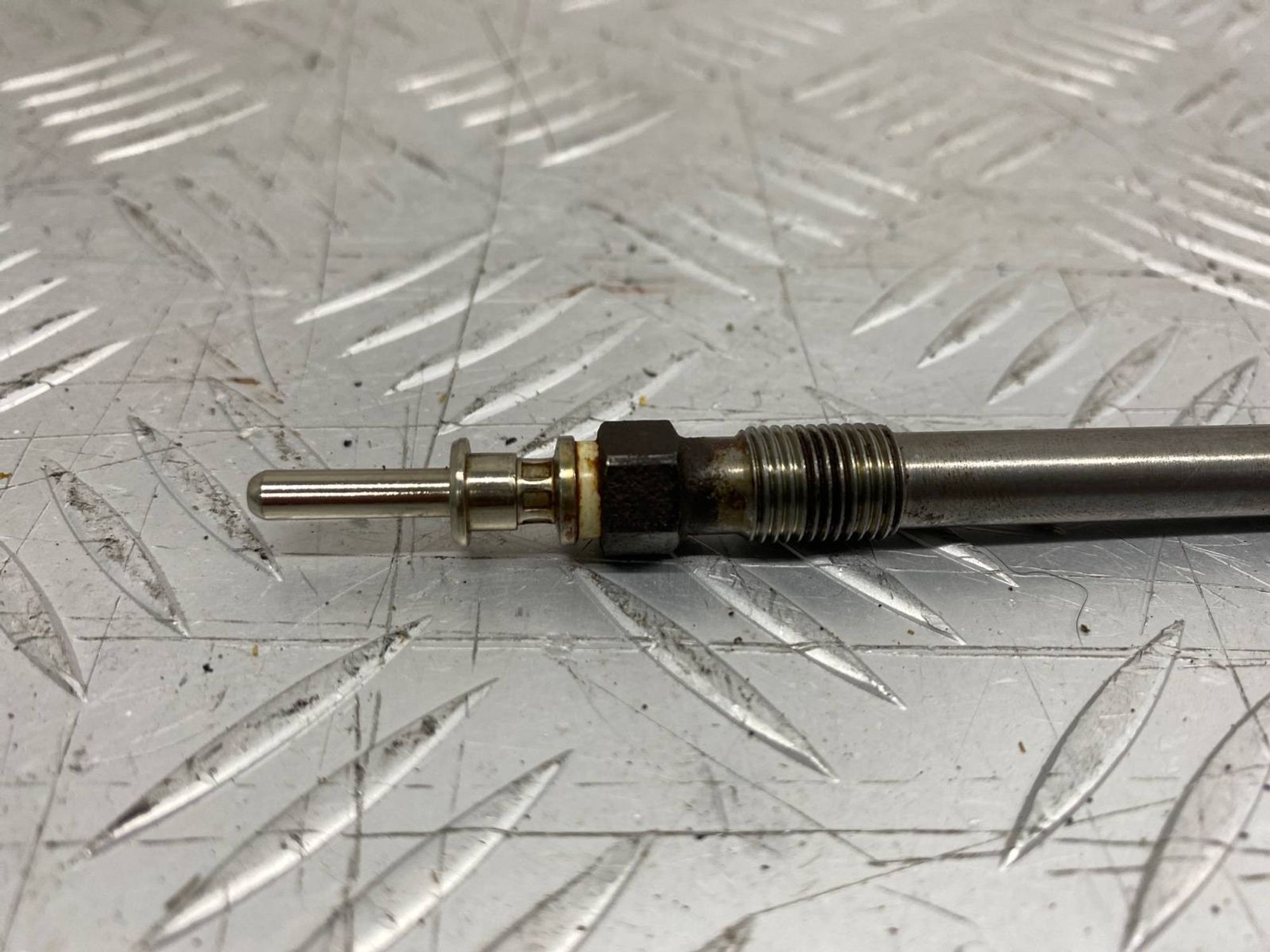 Б/У Свечи накаливания Bmw X5 G05 B57D30A, 320 рублей, Краснодар