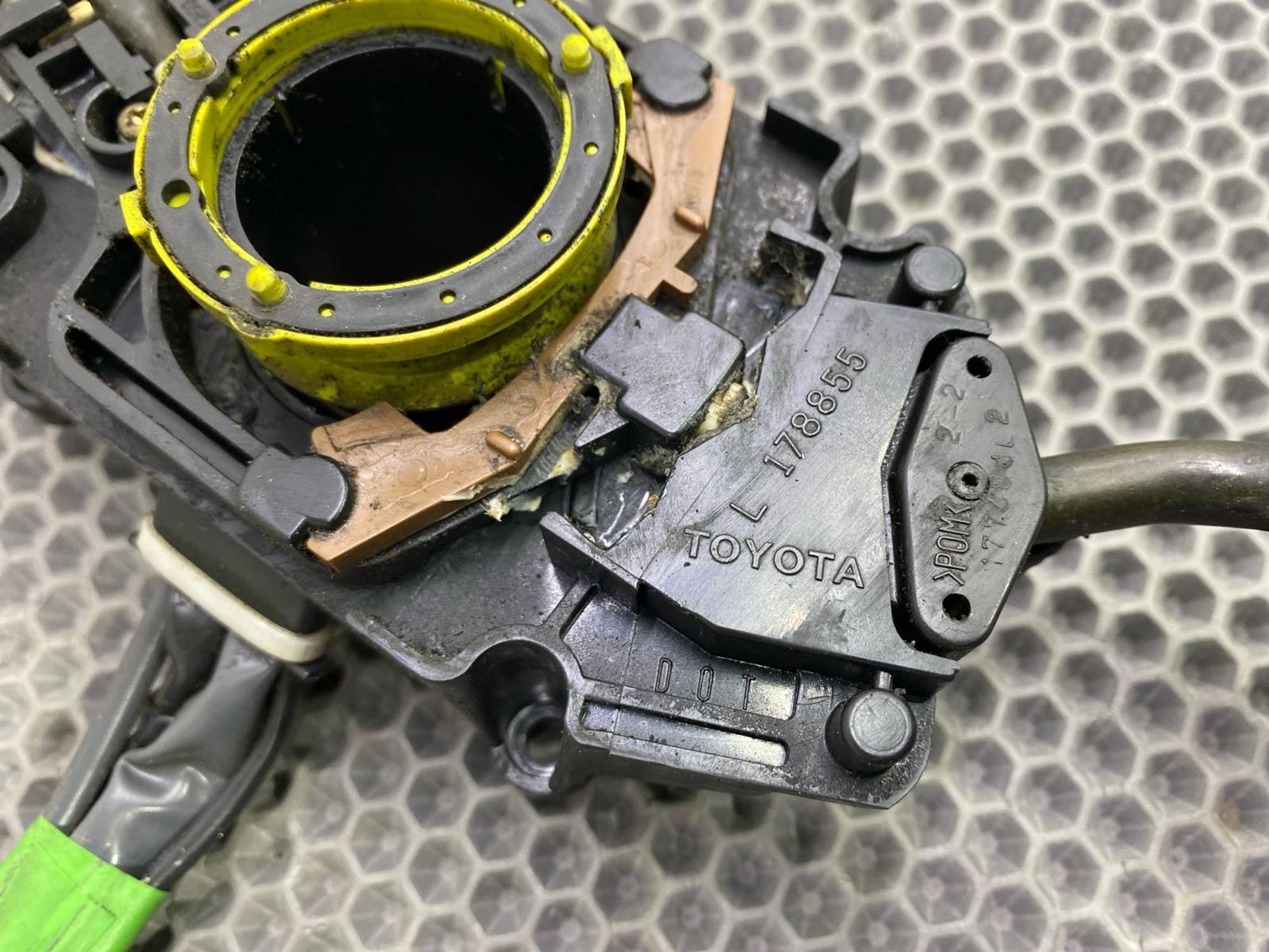 Б/У подрулевой переключатель (света, поворотников, стеклоочистителя, дворников) Toyota CARINA E ST191L 3SFE 2.0L 1994, 1490 рублей, Краснодар