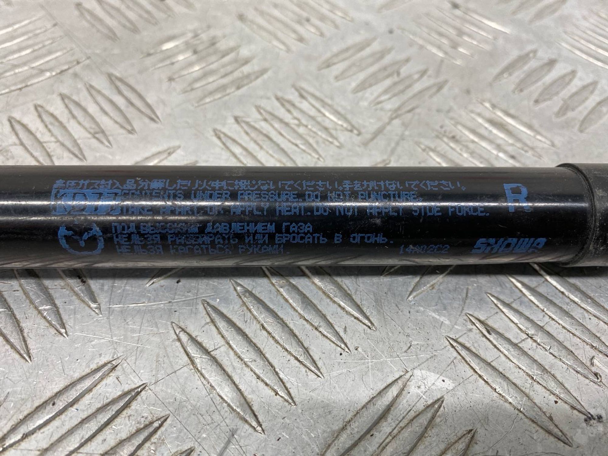 Б/У амортизатор багажника (газлифт, опора) задний, 800 рублей, Краснодар